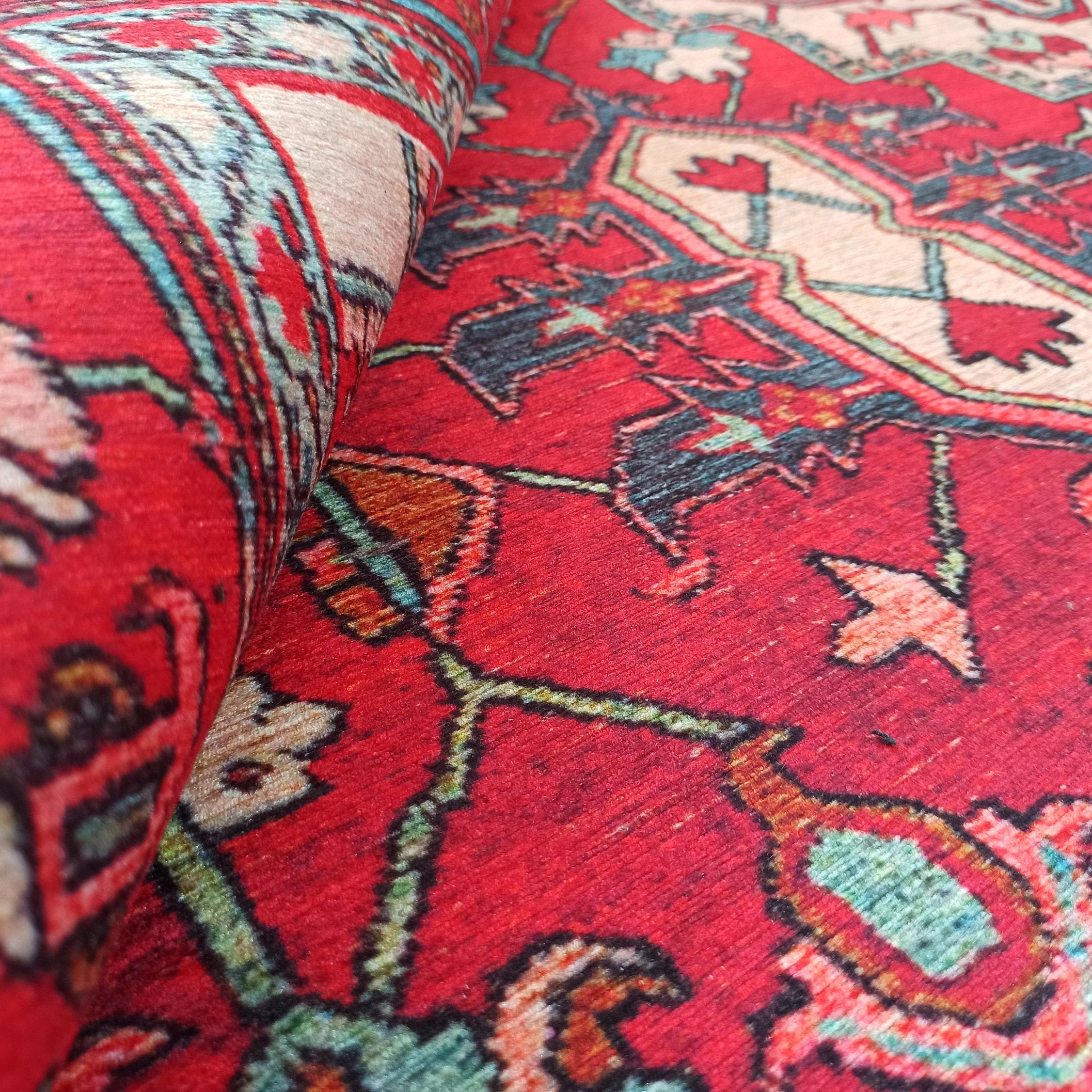 Alin Rug Red Vintage Geometric Faded Rug