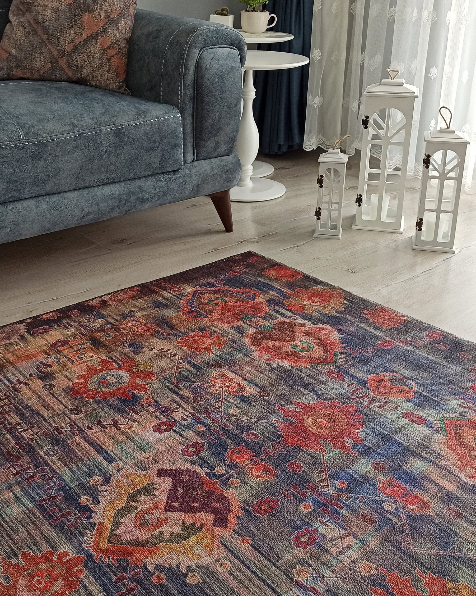 Abru Vintage Persian Floral Navy Blue Rug