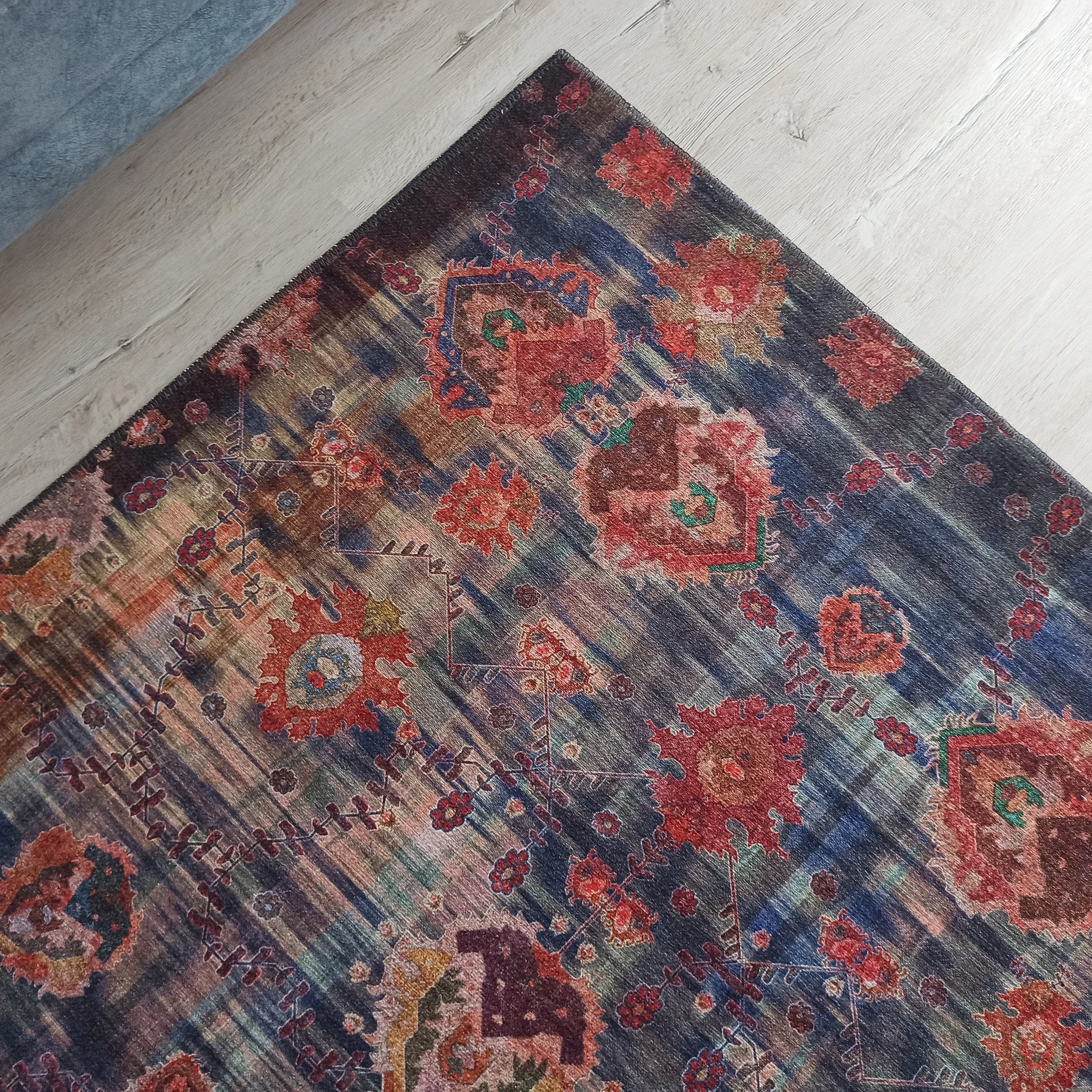 Abru Vintage Persian Floral Navy Blue Rug