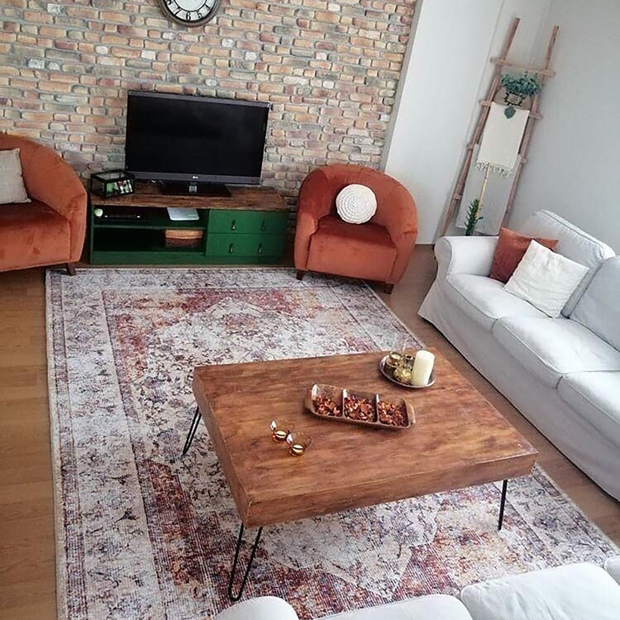 Aisha Oriental Distressed Red and Beige Rug