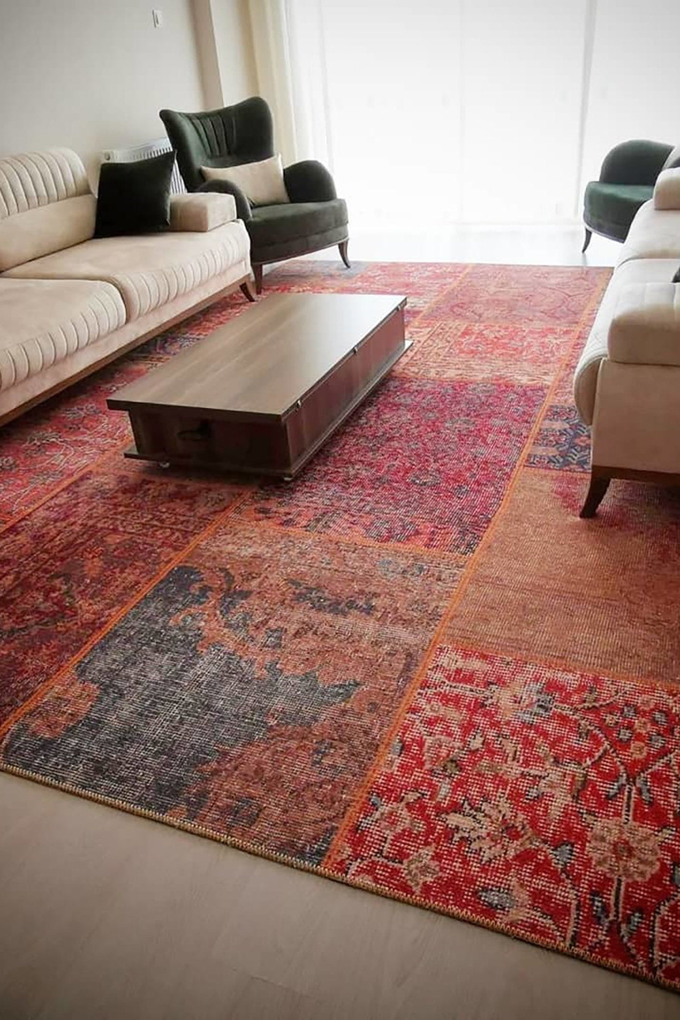 Alov Traditional Red & Navy Blue Rug