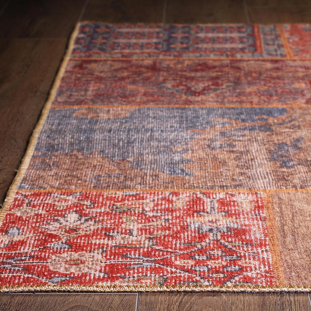 Alov Traditional Red & Navy Blue Rug