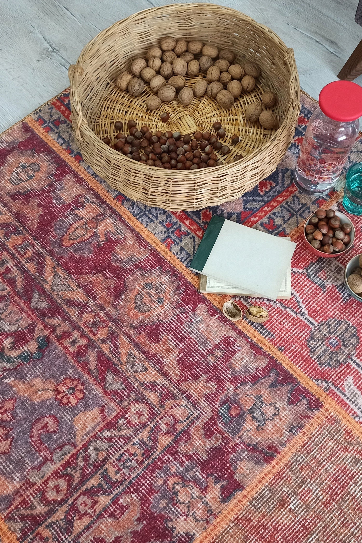 Alov Traditional Red & Navy Blue Rug