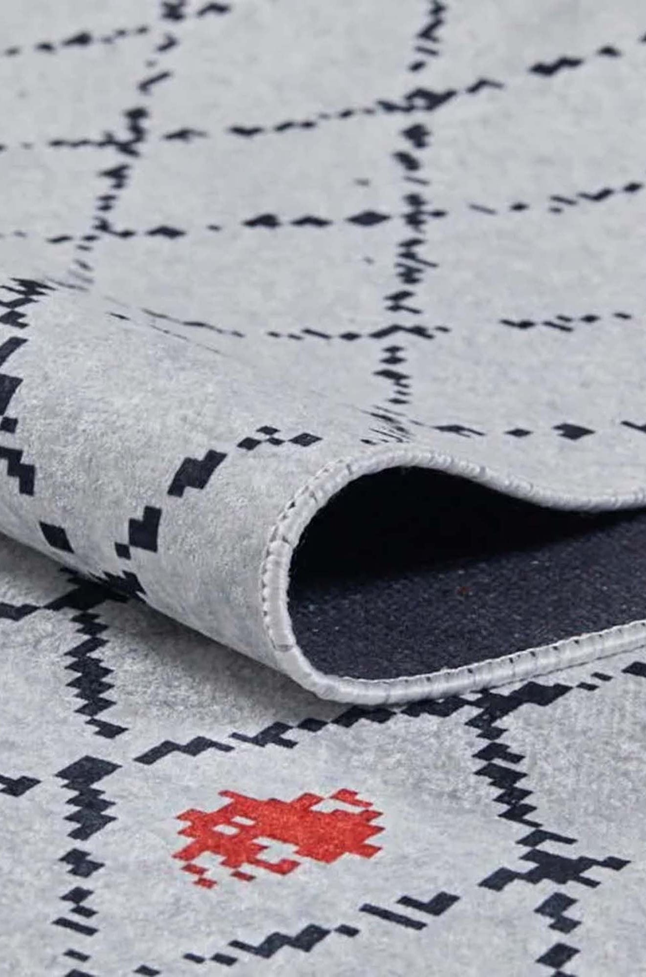 Ariel Turkish Kilim White Ivory Rug