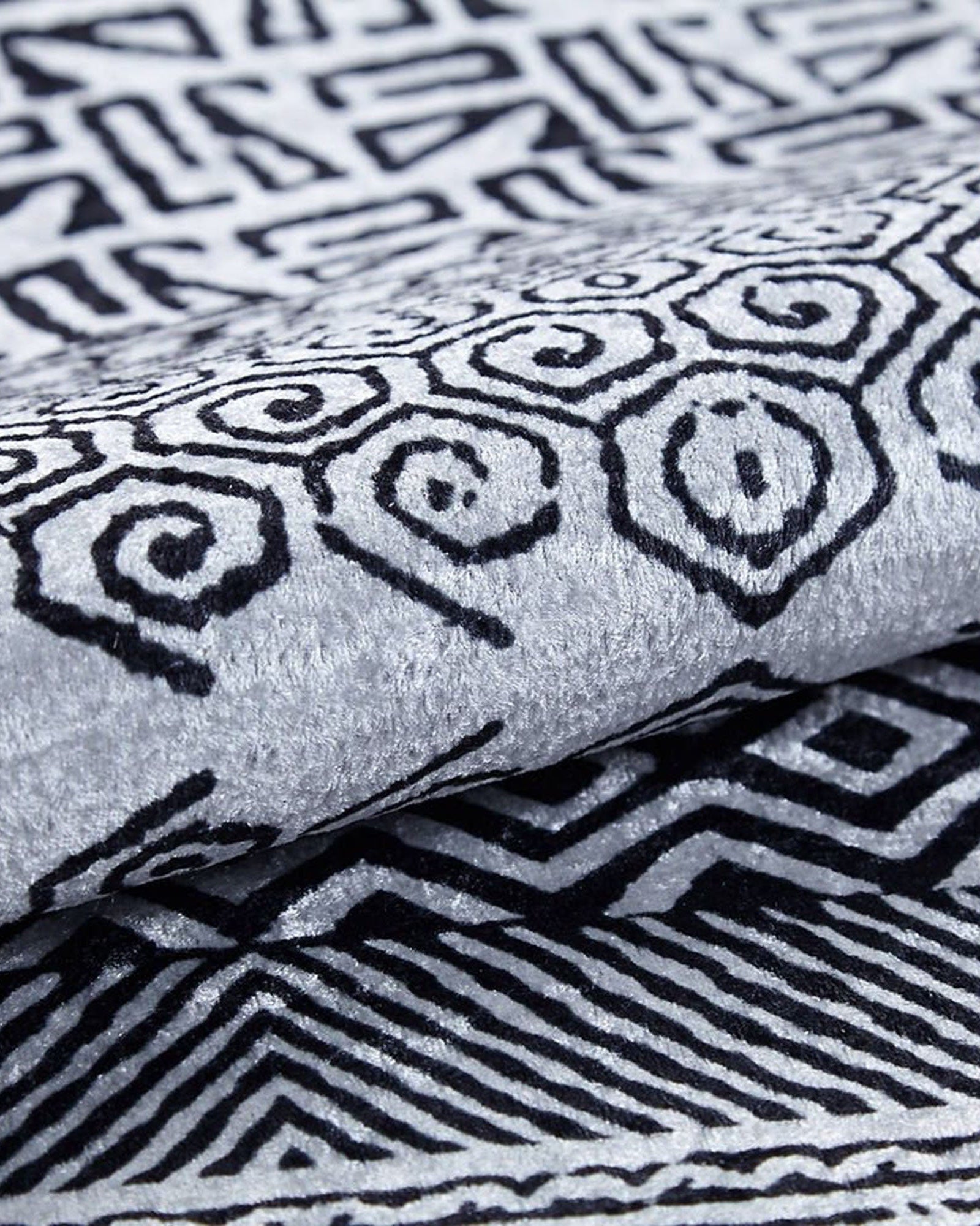 Basma Turkish Geometric Gray Black Rug