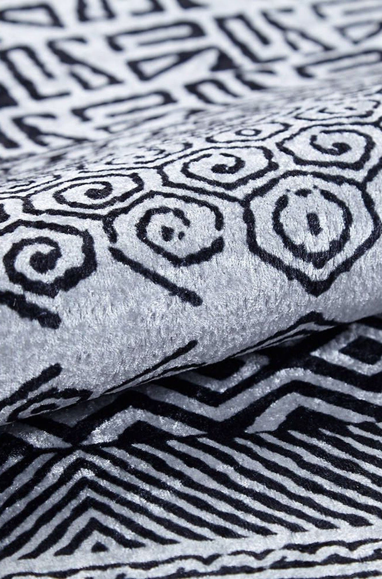 Basma Turkish Geometric Gray Black Rug