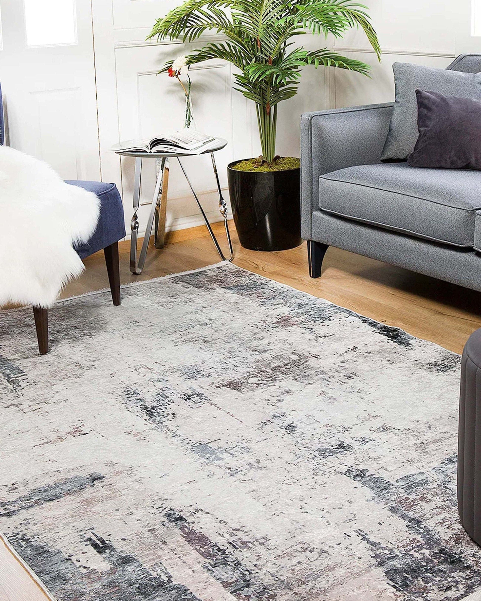 Bayda Turkish Distressed Abstract Gray Ivory Rug