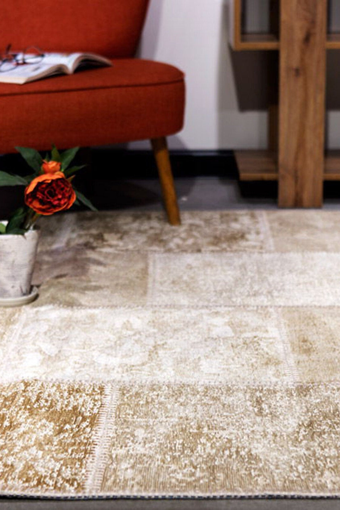 Ayden Beige Patchwork Distressed Turkish Rug