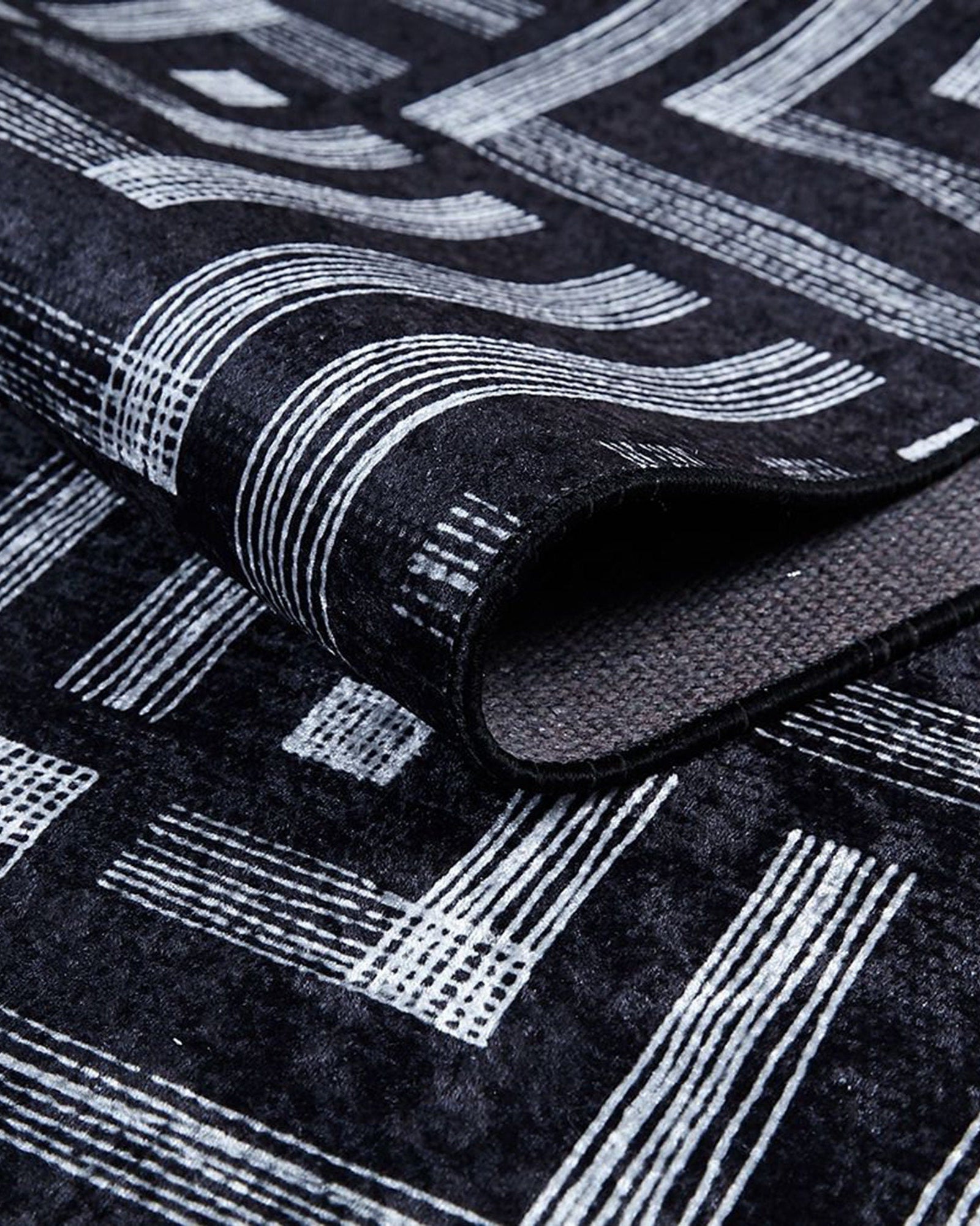 Beypa Pearl Brown Rug Black & White Geometric Area Rugs