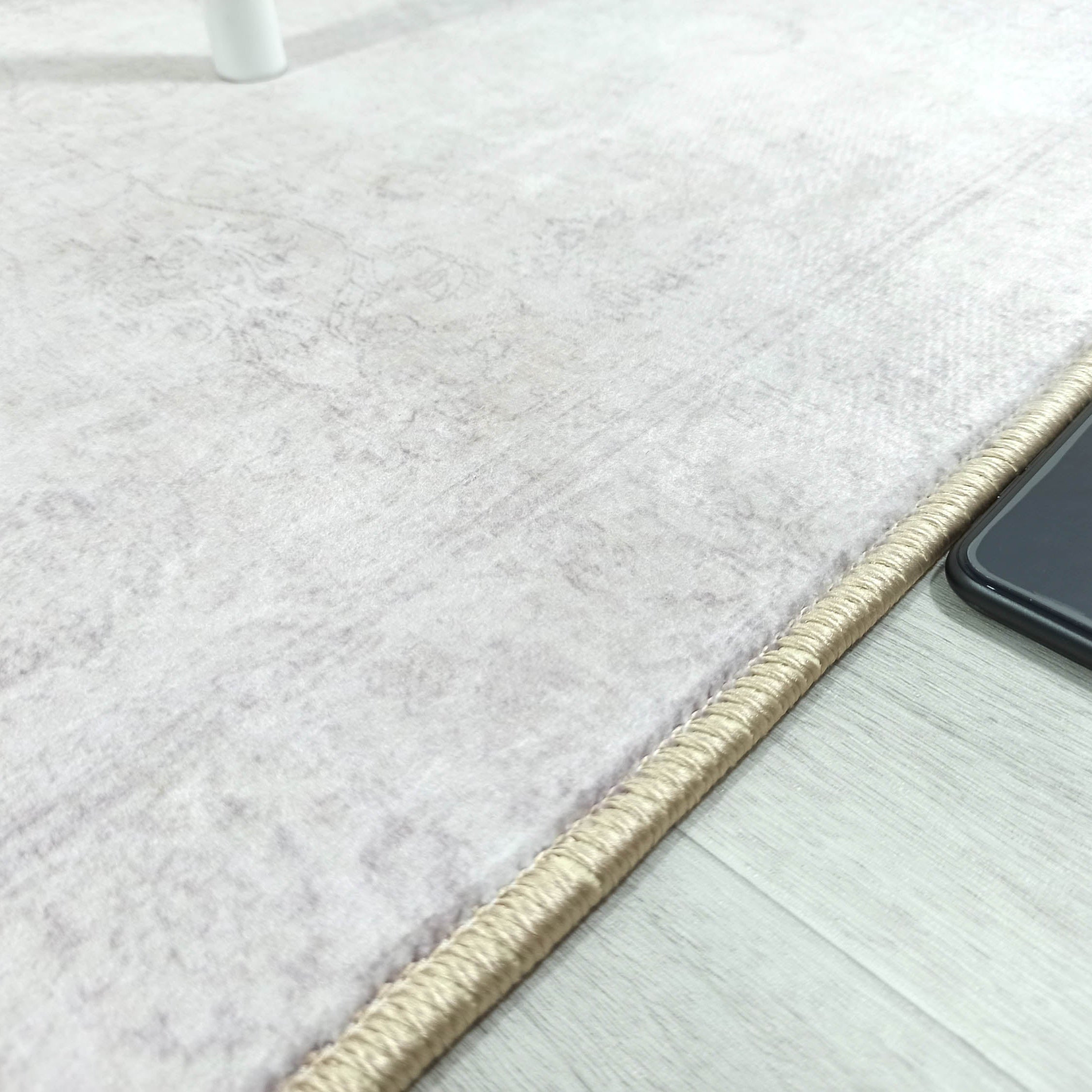 Bona Neutral Faded Pink Beige Blush Rug