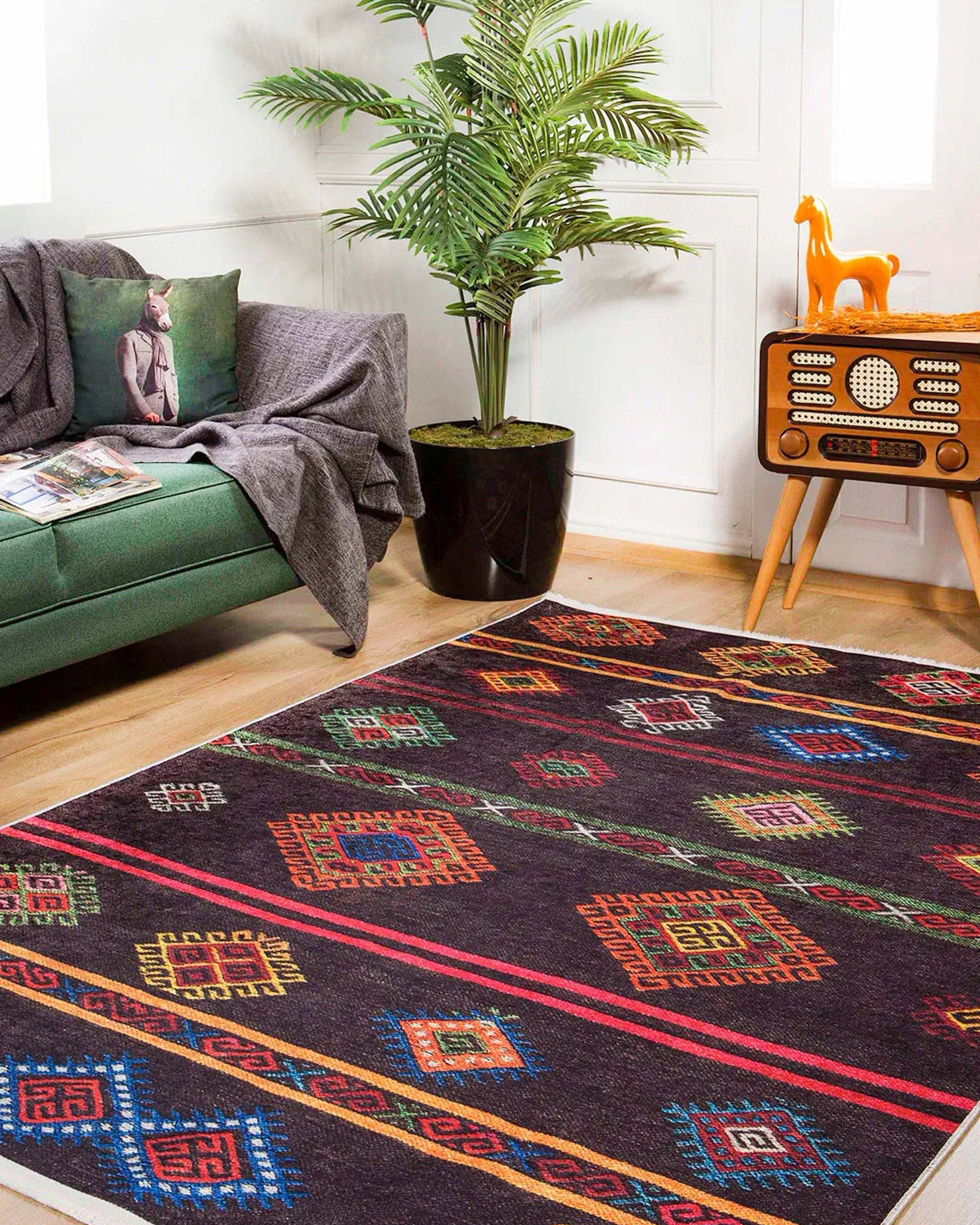 Bouni Dark Brown Turkish Kilim Rug