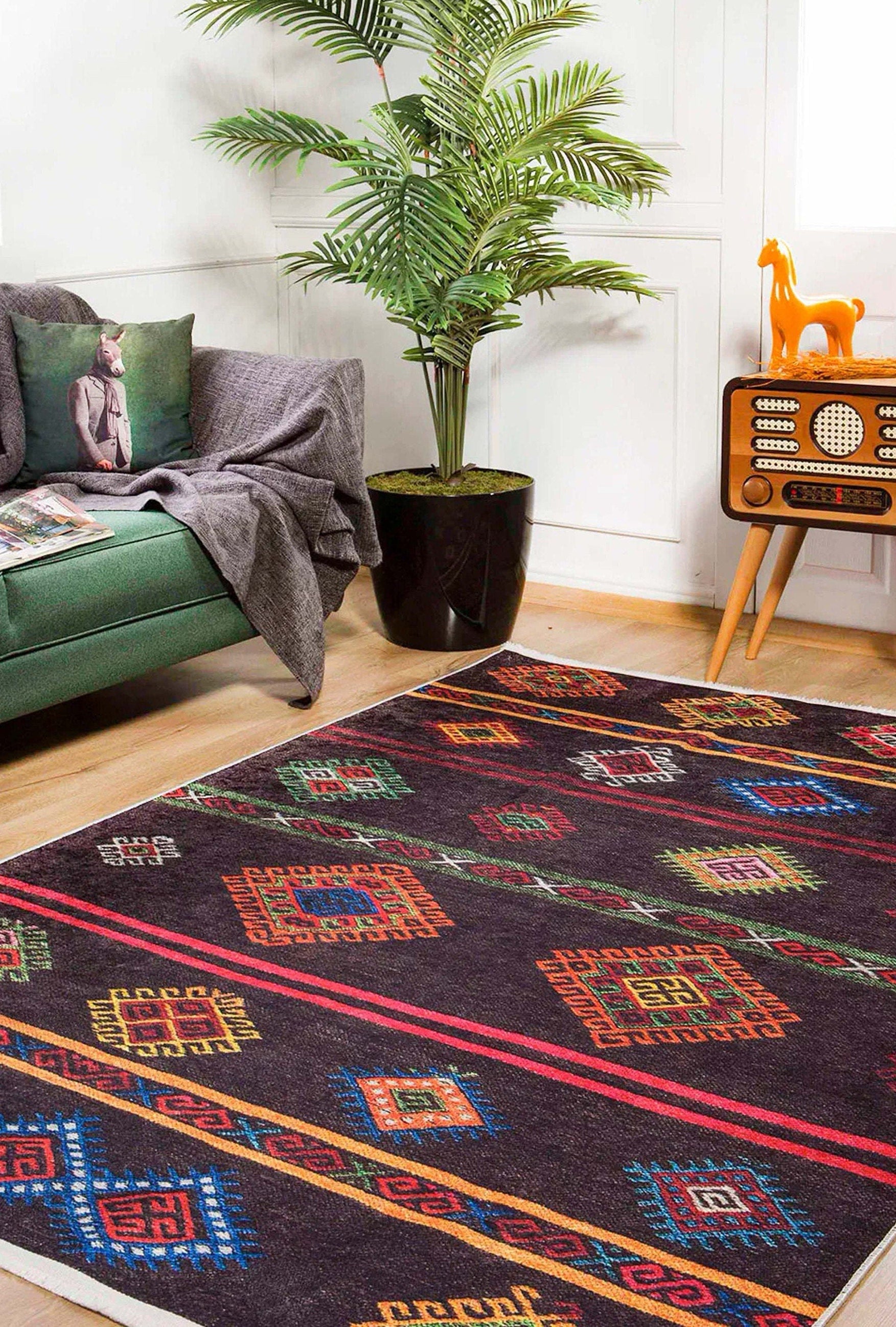 Bouni Dark Brown Turkish Kilim Rug