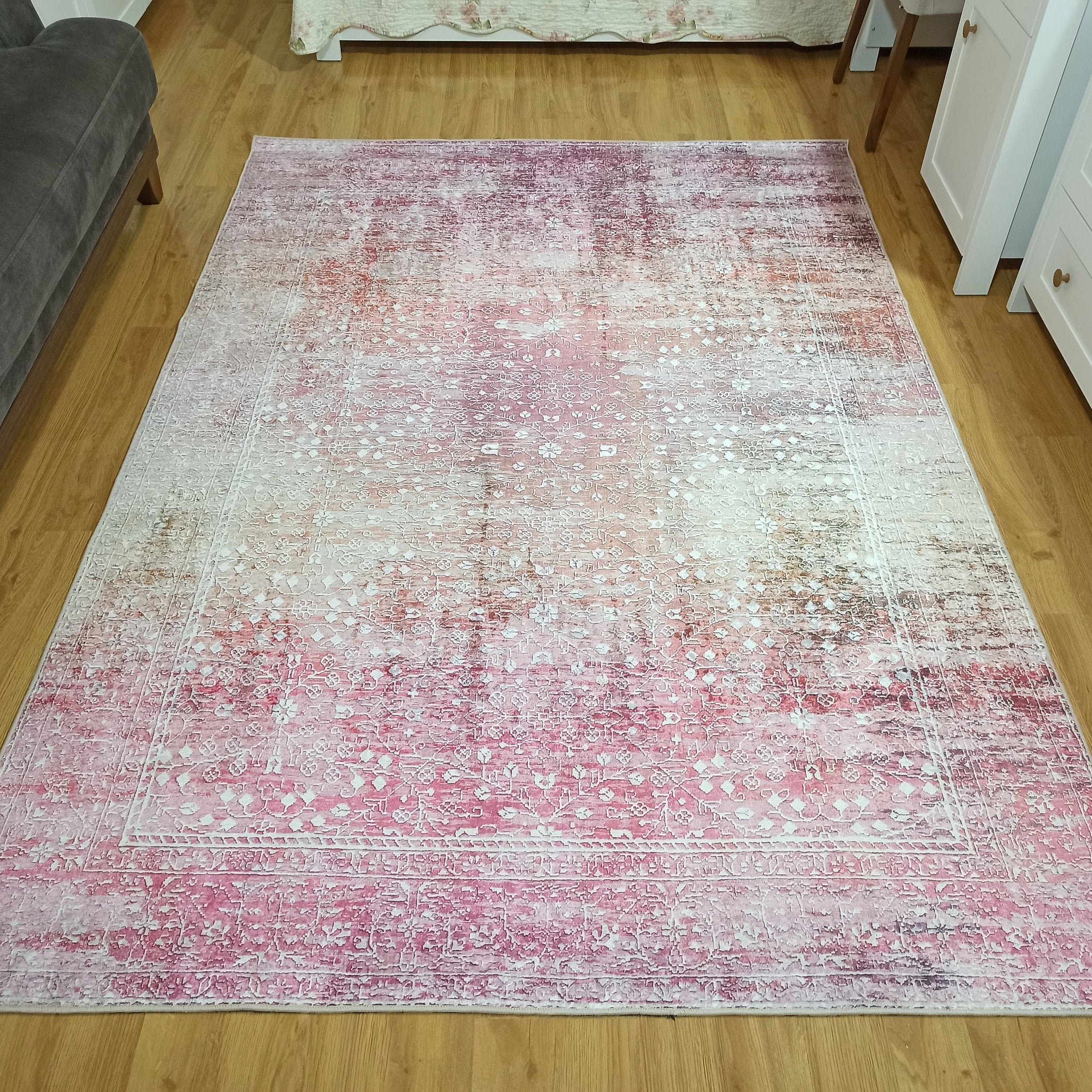 Chloé Rug Turkish Blush Beige Pink White Rug