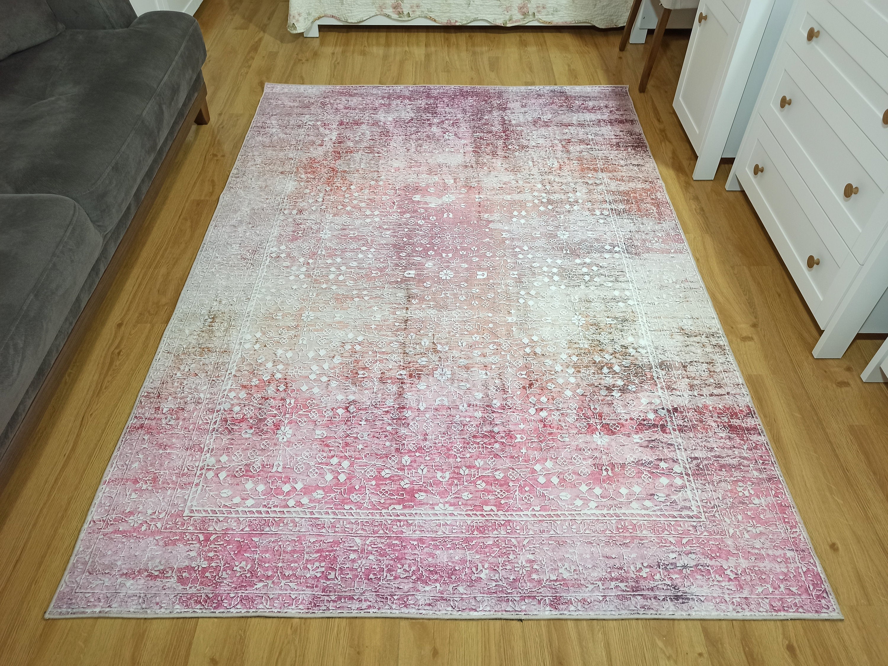 Chloé Rug Turkish Blush Beige Pink White Rug