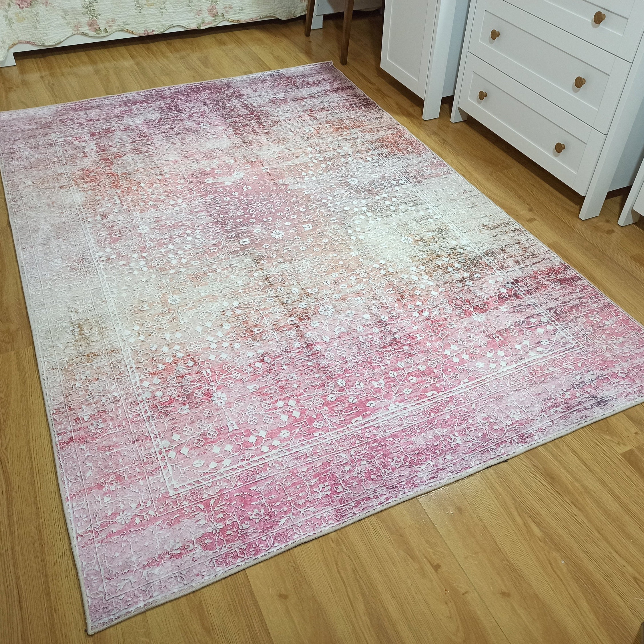 Chloé Rug Turkish Blush Beige Pink White Rug