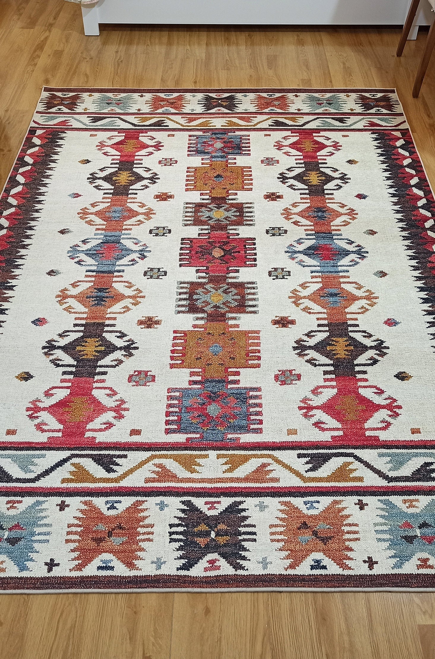 Dara Vintage Multi-color Rug