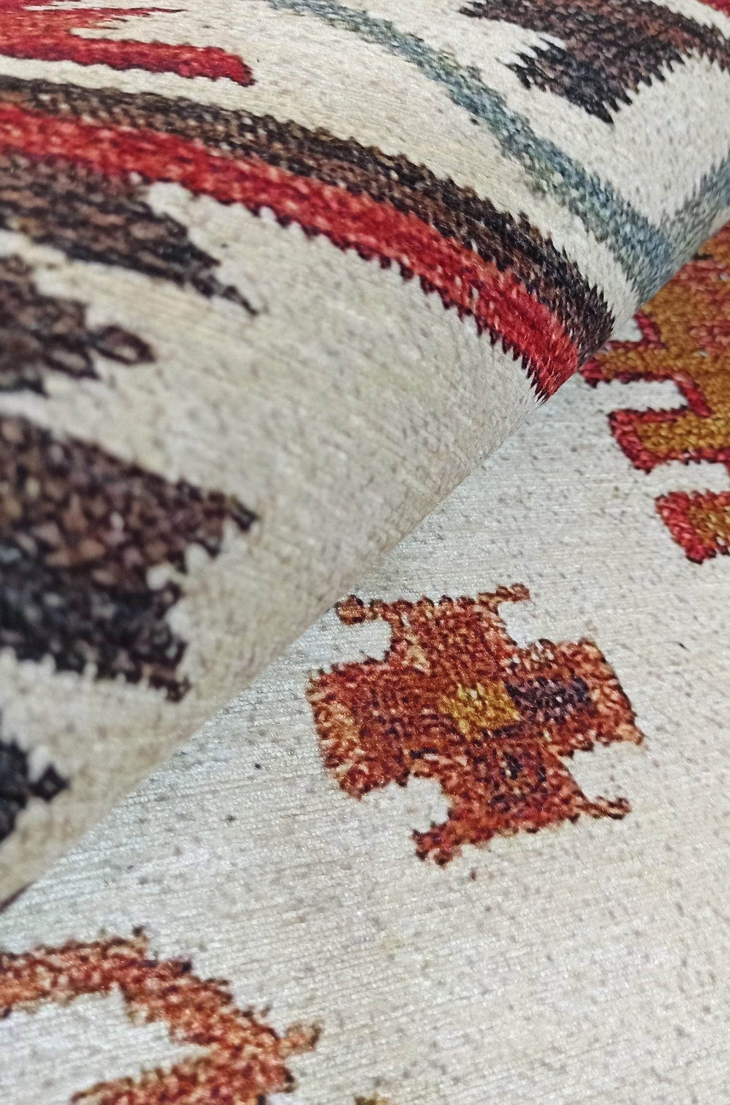 Dara Vintage Multi-color Rug