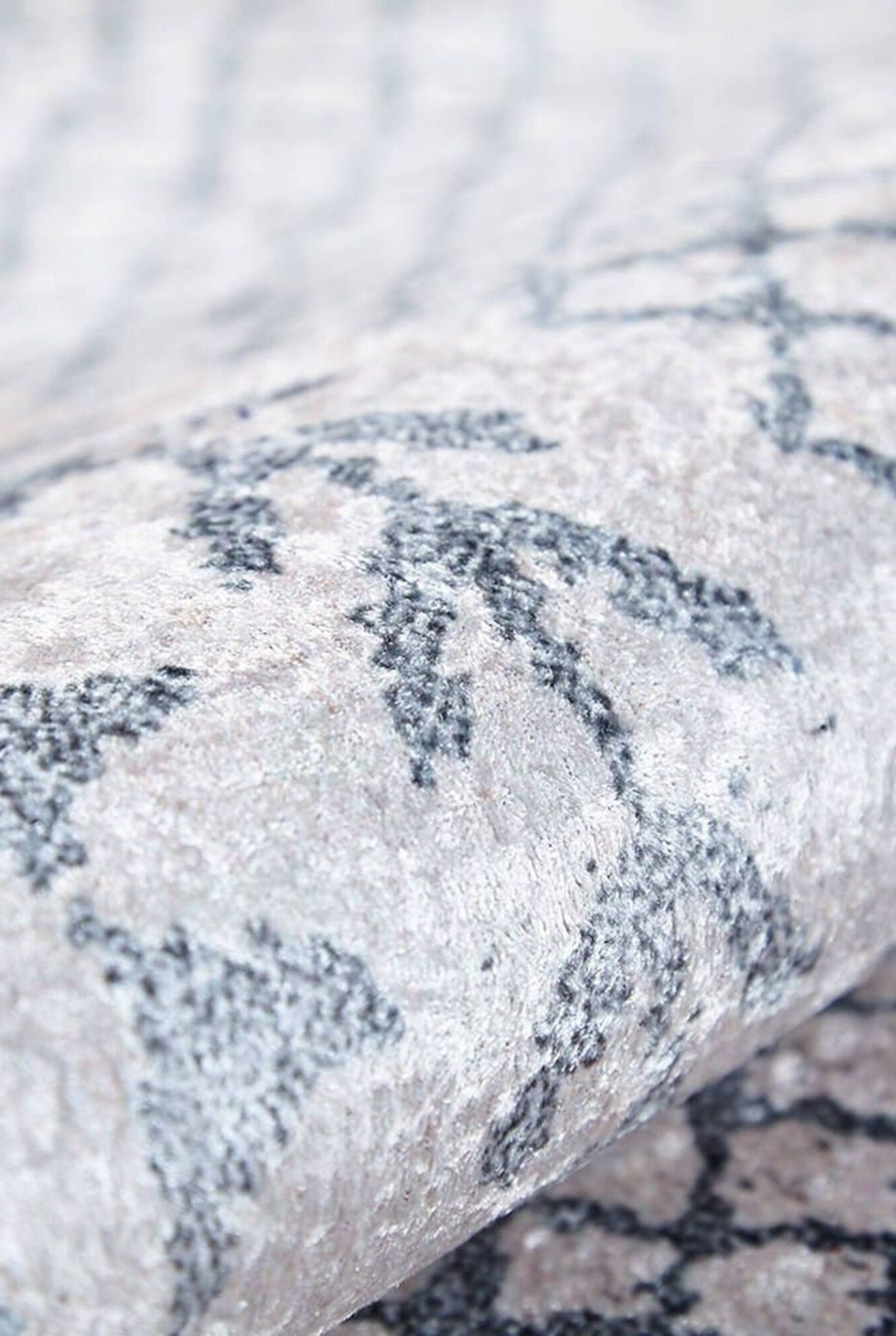 Diala Neutral Distressed Turkish White Gray Rug