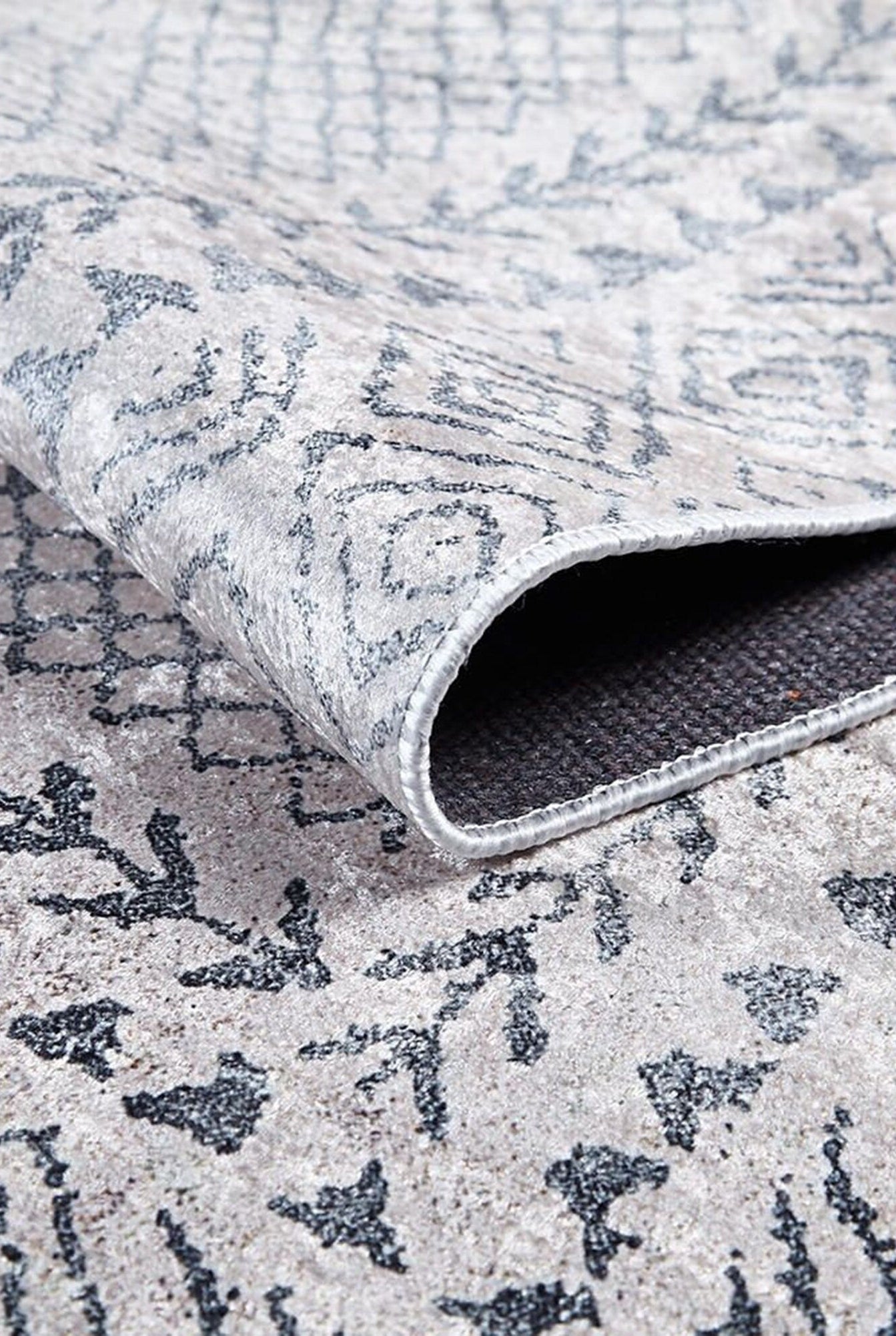 Diala Neutral Distressed Turkish White Gray Rug