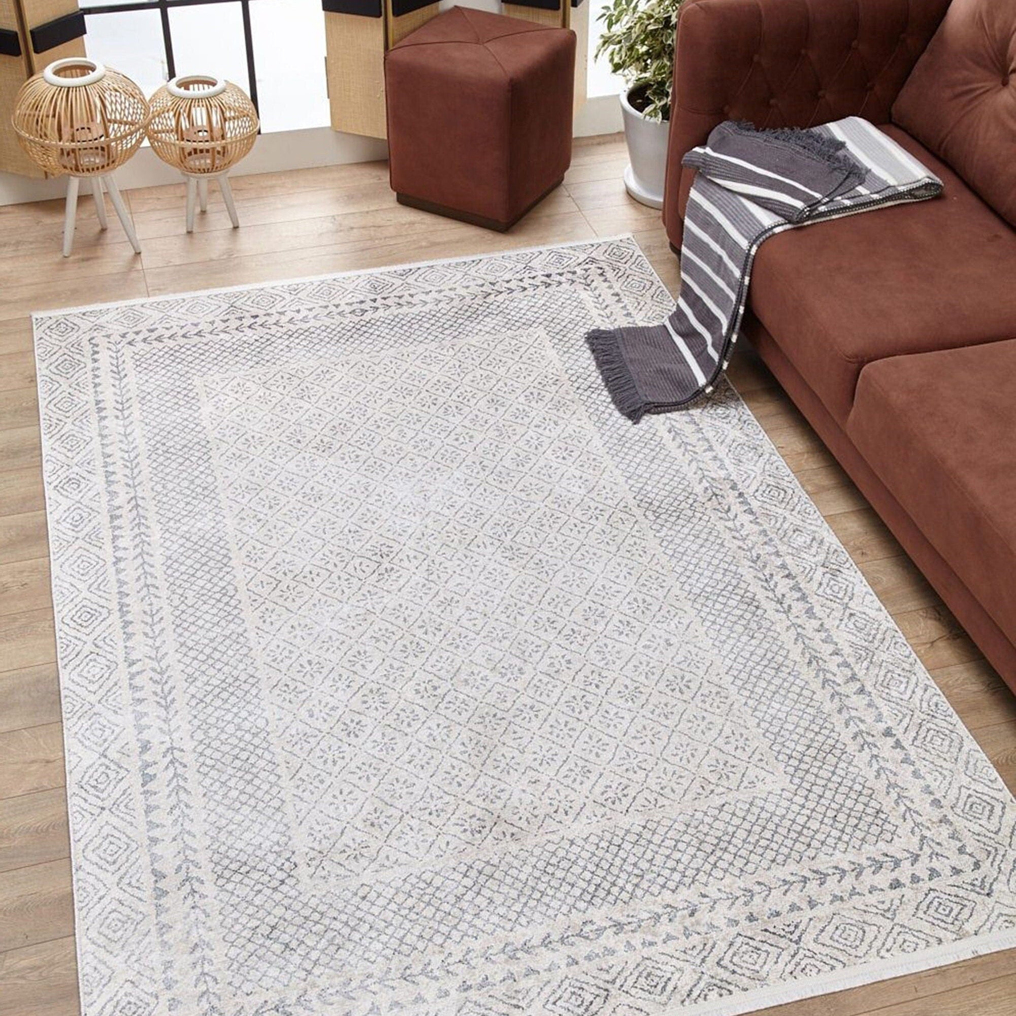 Diala Neutral Distressed Turkish White Gray Rug
