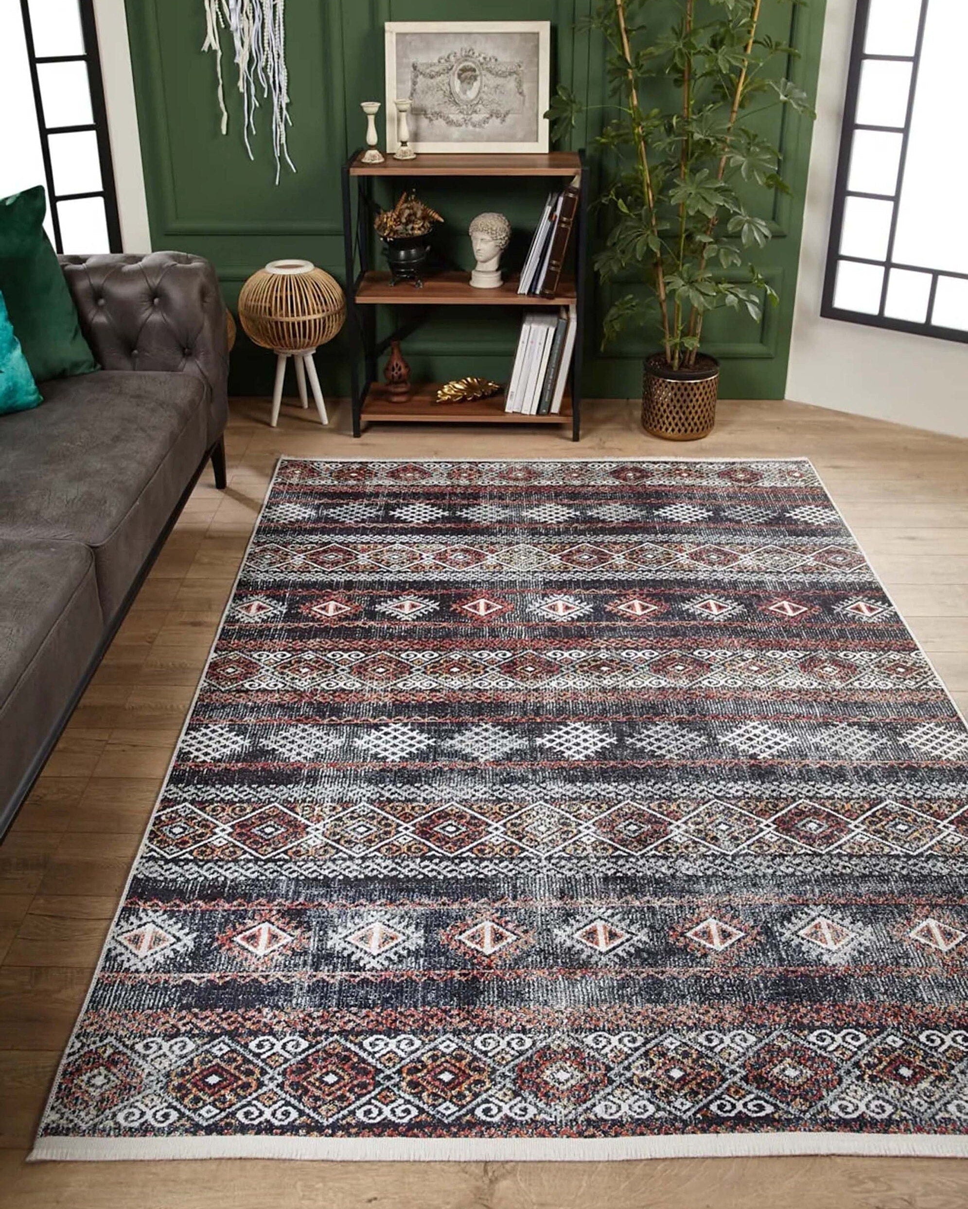 Dina Ethnic Nomad Turkish Rug