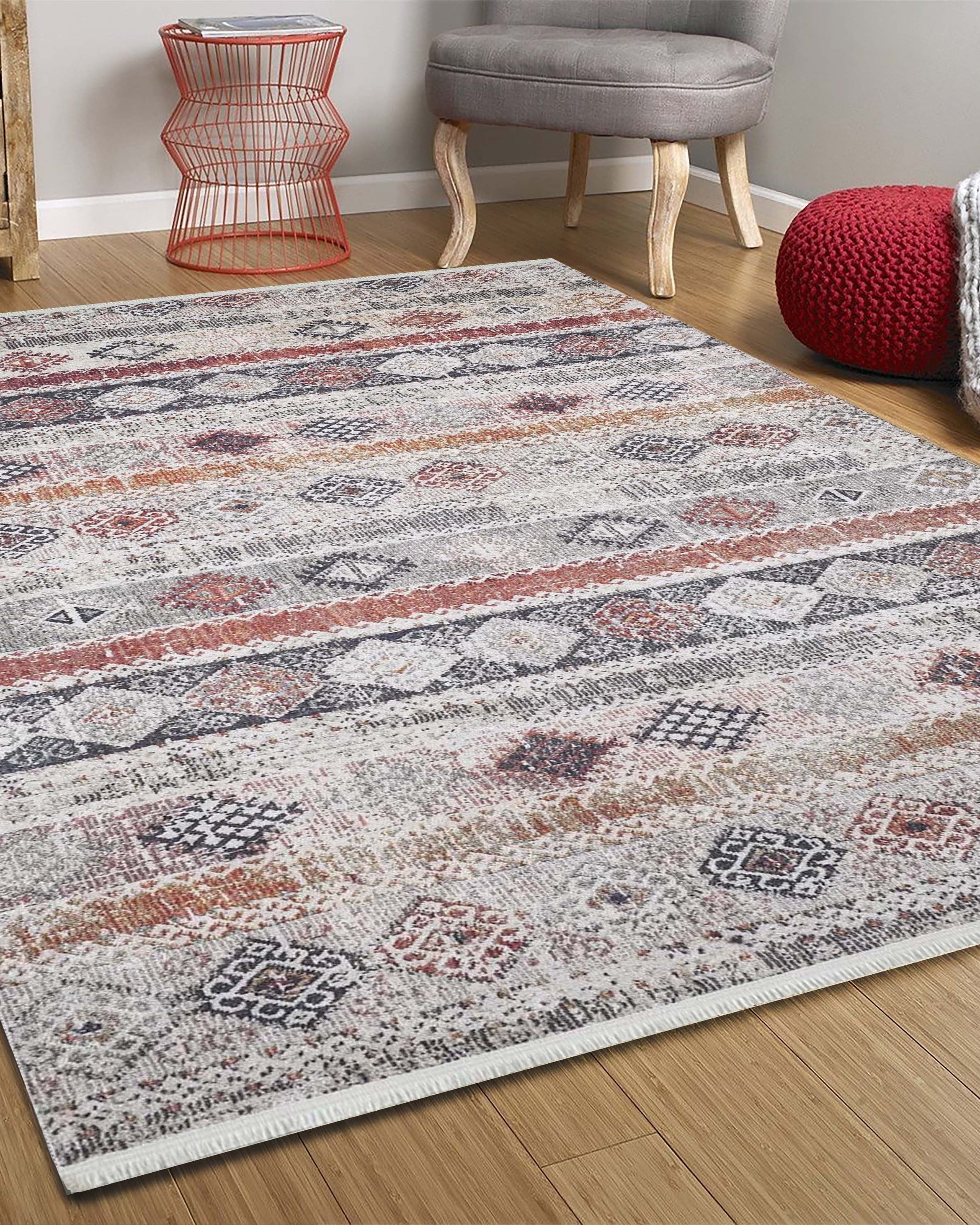 Dina Ethnic Nomad Turkish Rug
