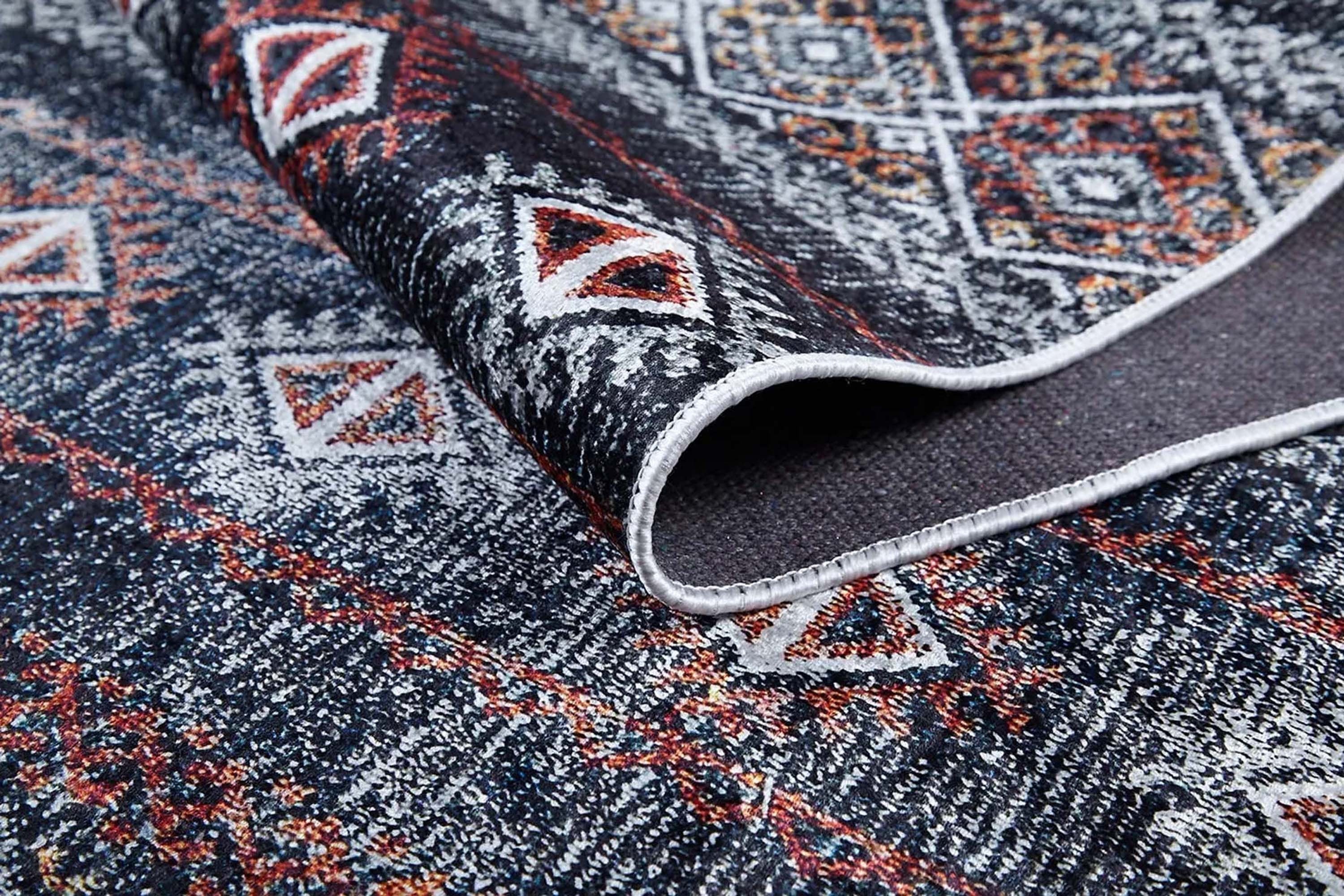 Dina Ethnic Nomad Turkish Rug