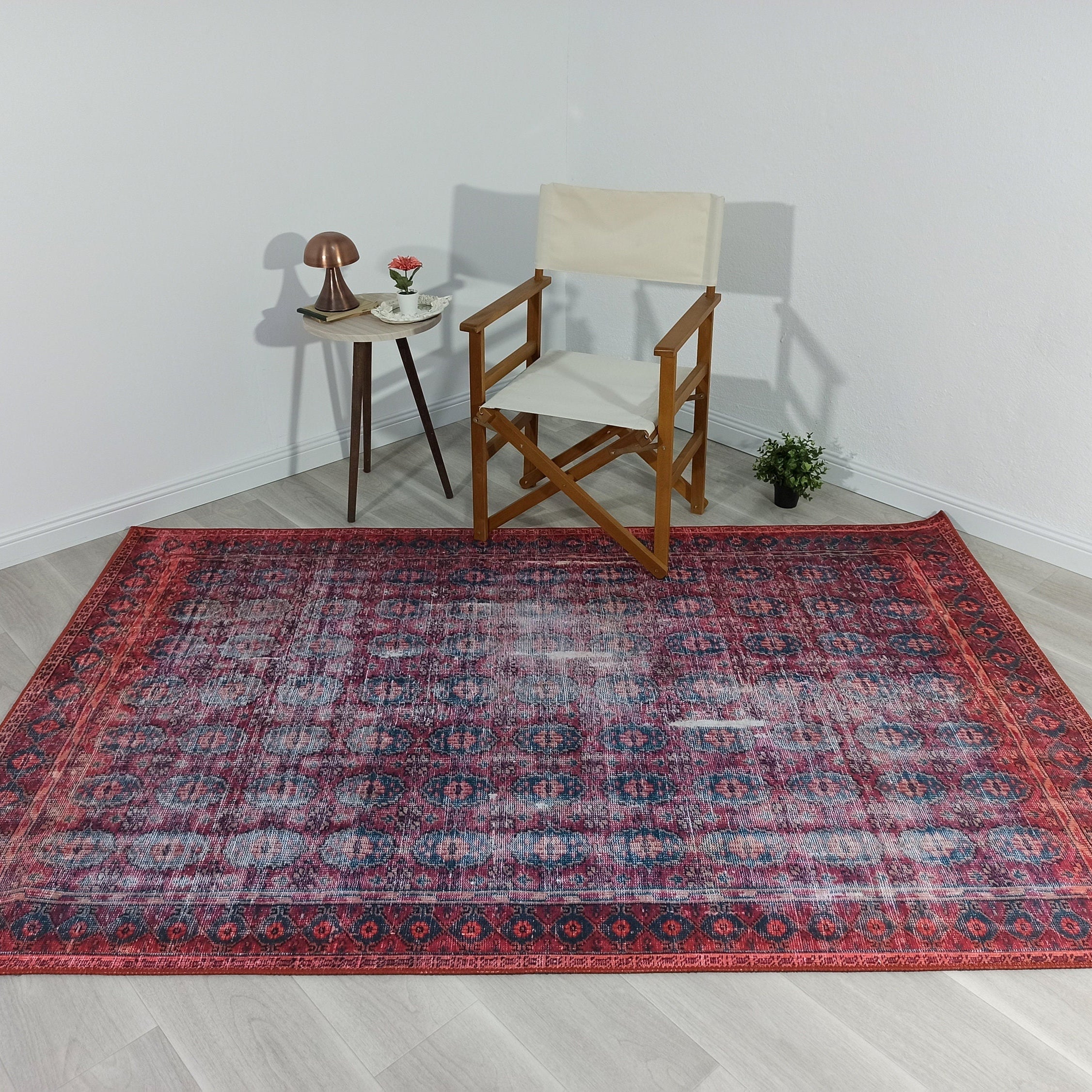 Fulia Rug Distressed Fuchsia Pink Red Rug