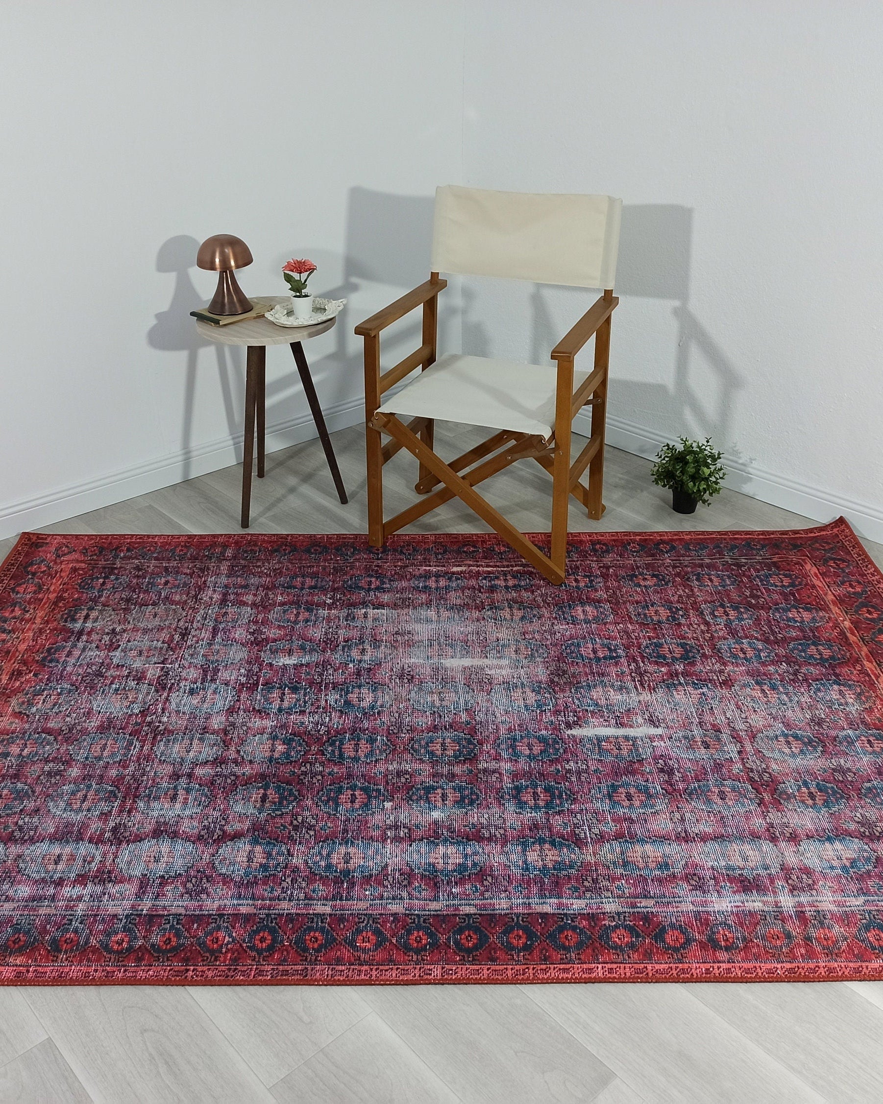 Fulia Rug Distressed Fuchsia Pink Red Rug