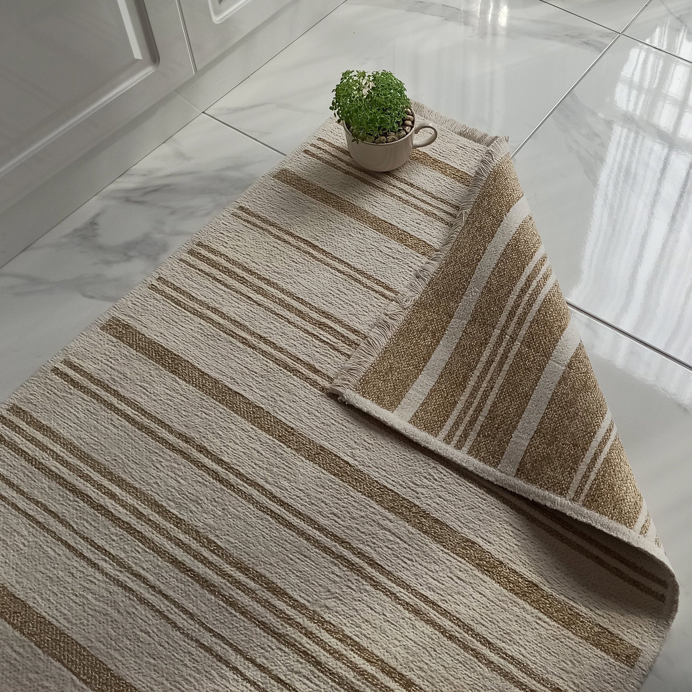 Gama Reversible Kilim Beige & White Rug