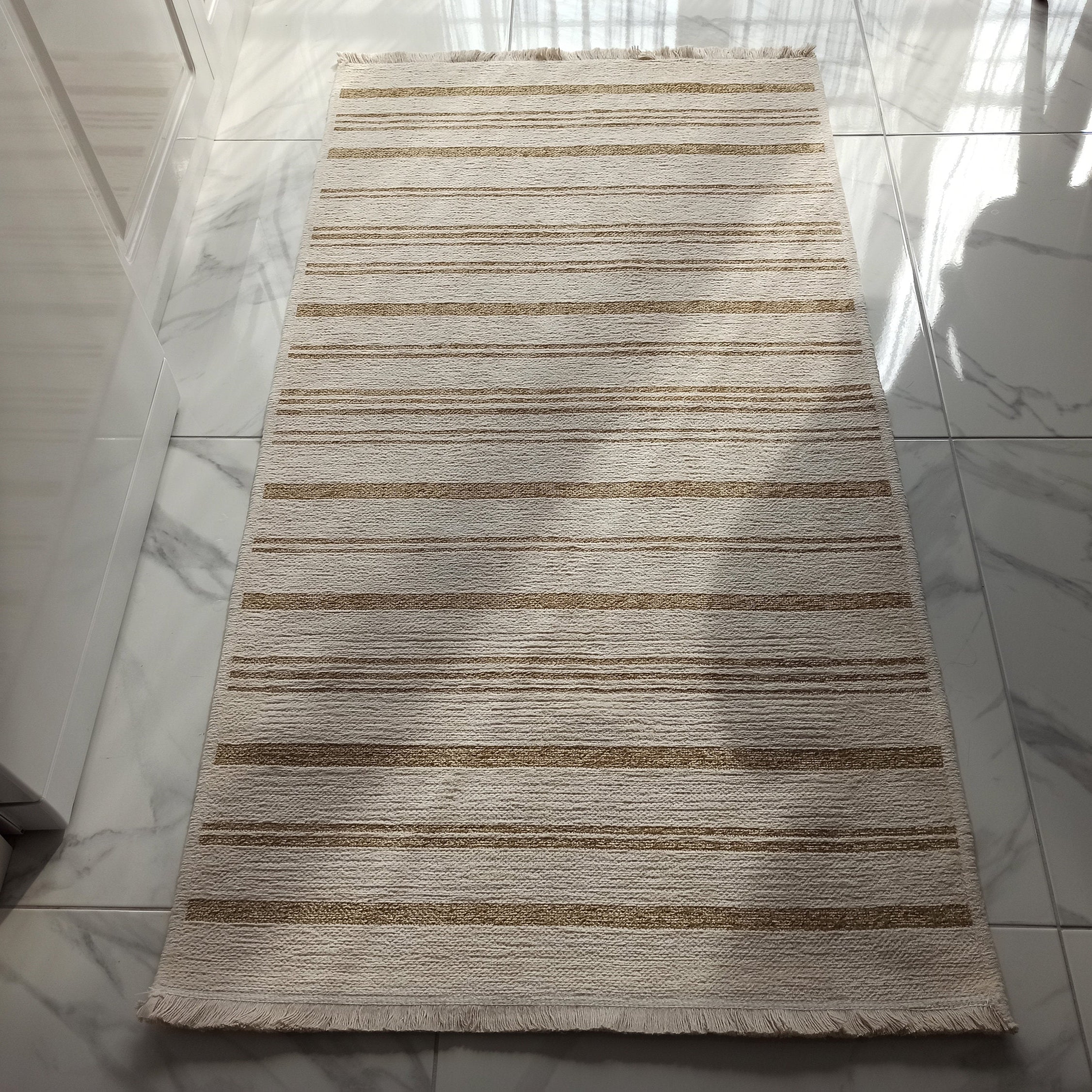 Gama Reversible Kilim Beige & White Rug