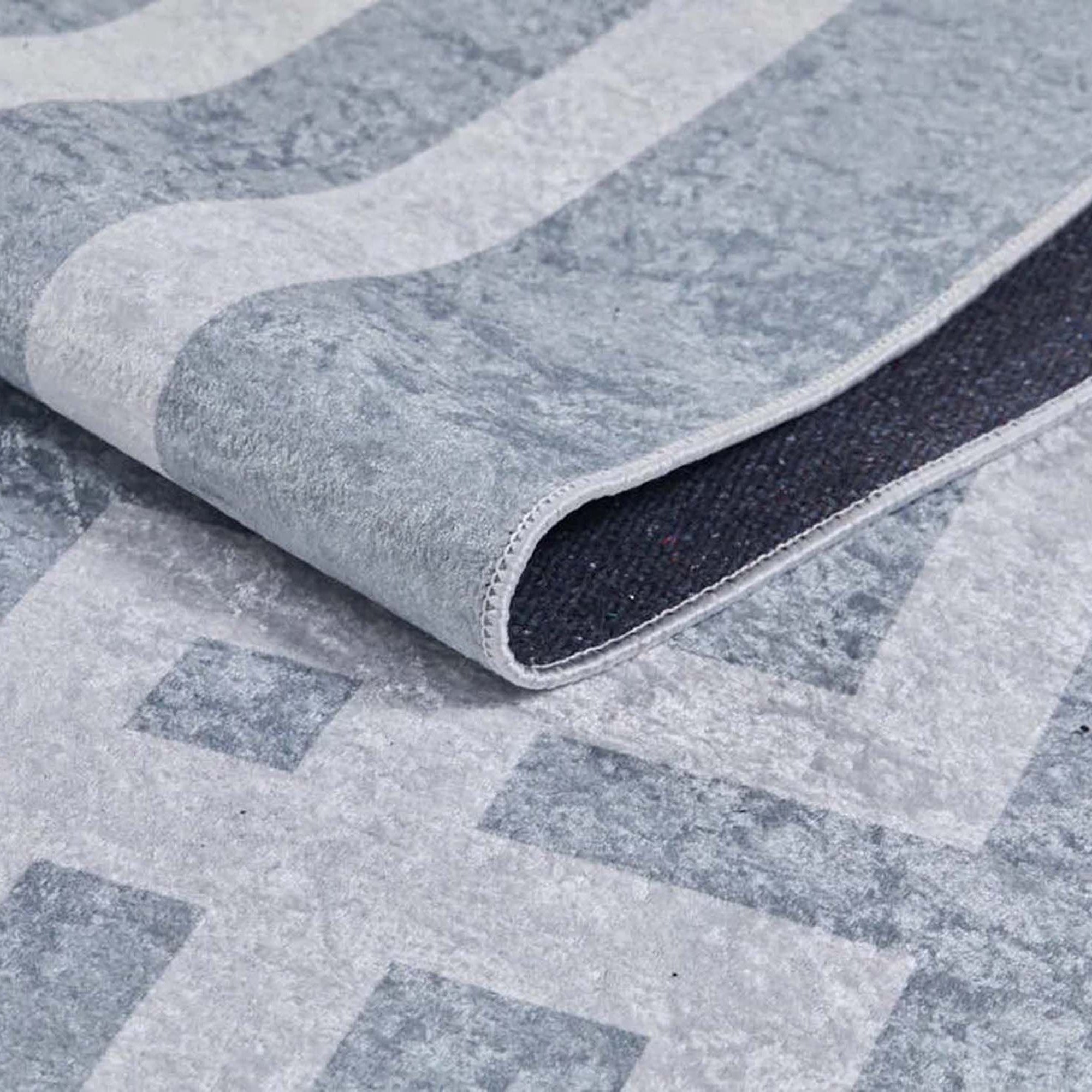 Geta Geometric Gray Rug