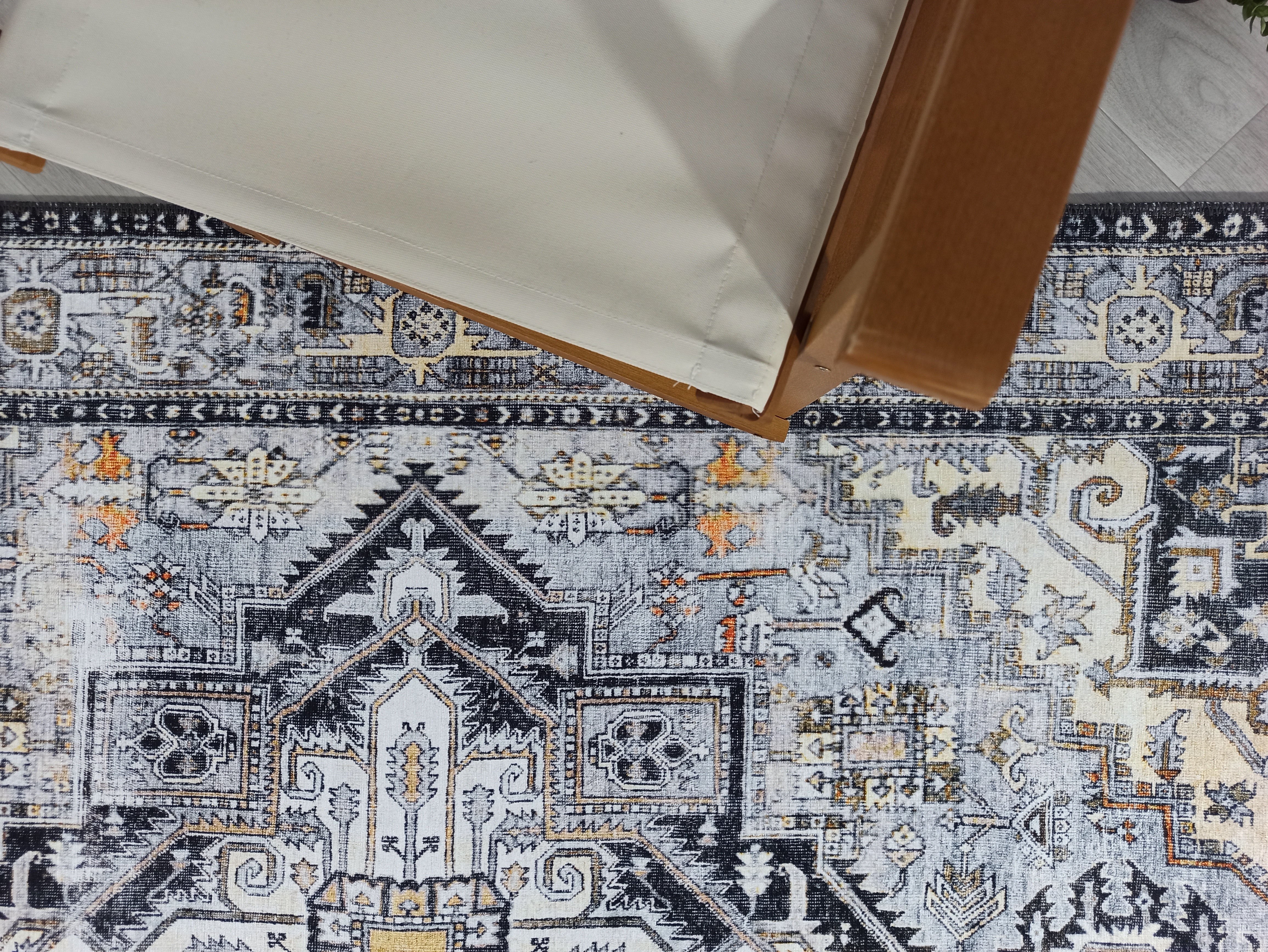 Gila Rug Gray Heriz Rug