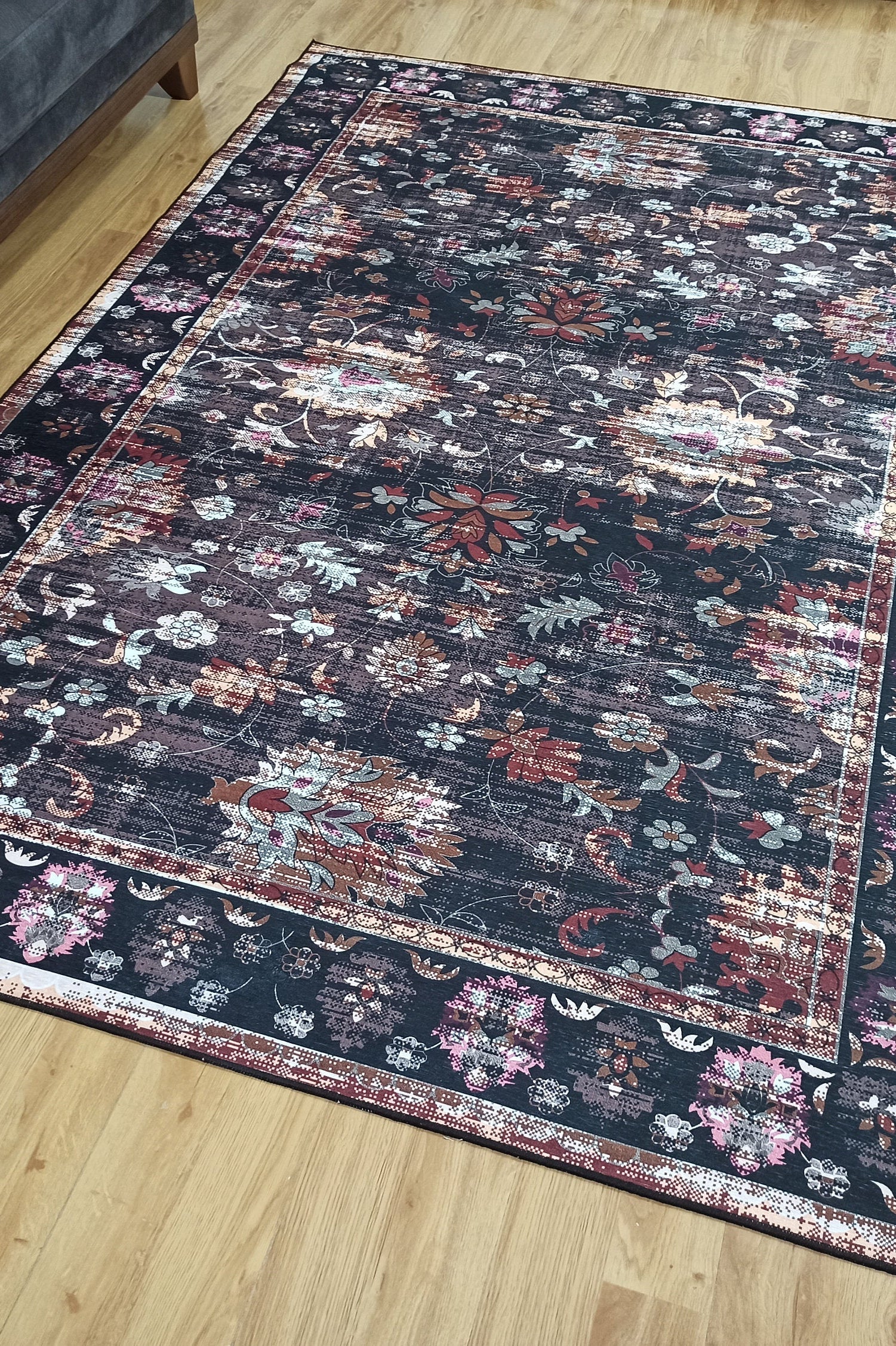 Glorya Rug Persian Faded Black Brown Rug