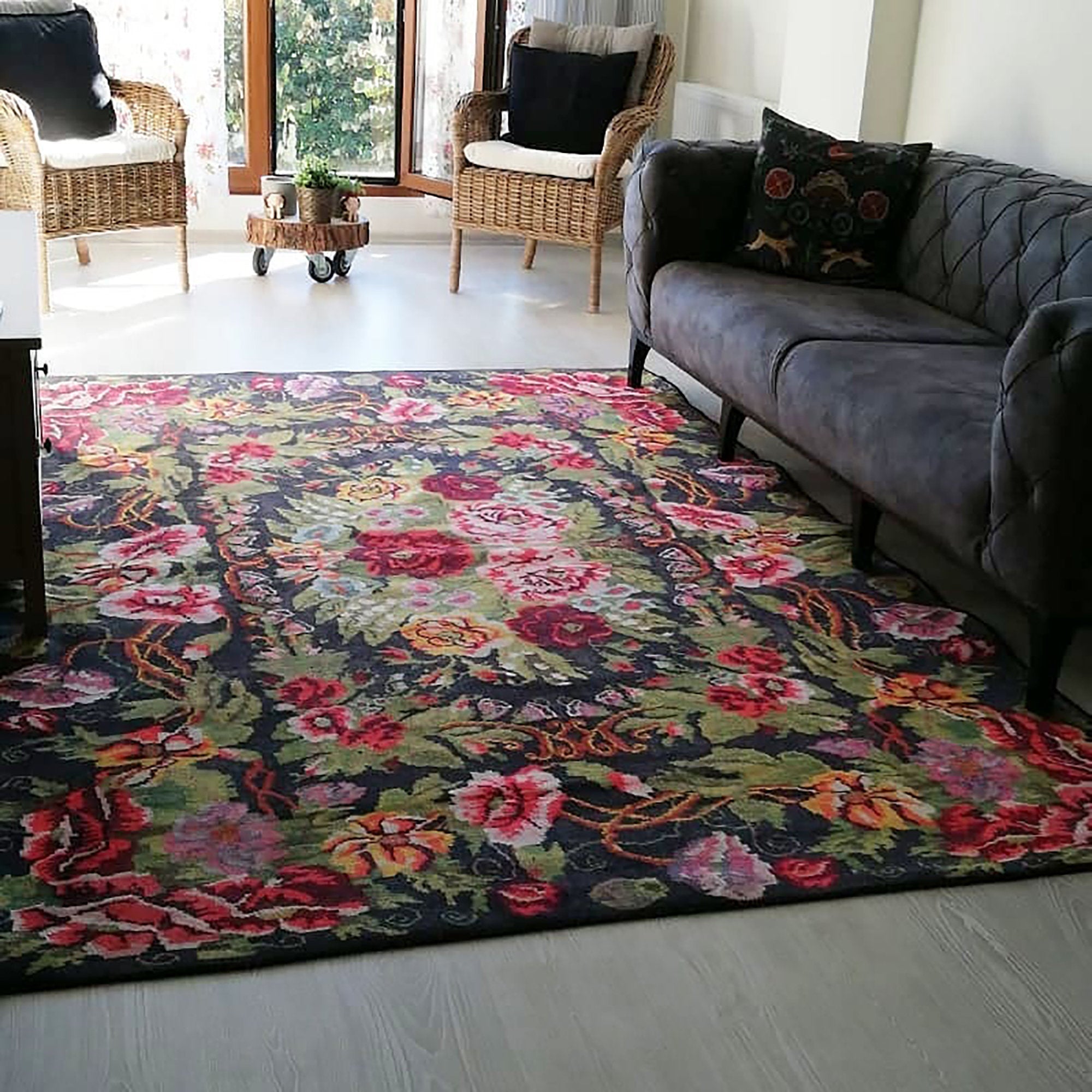 Gul Turkish Floral Red Pink Green Rug