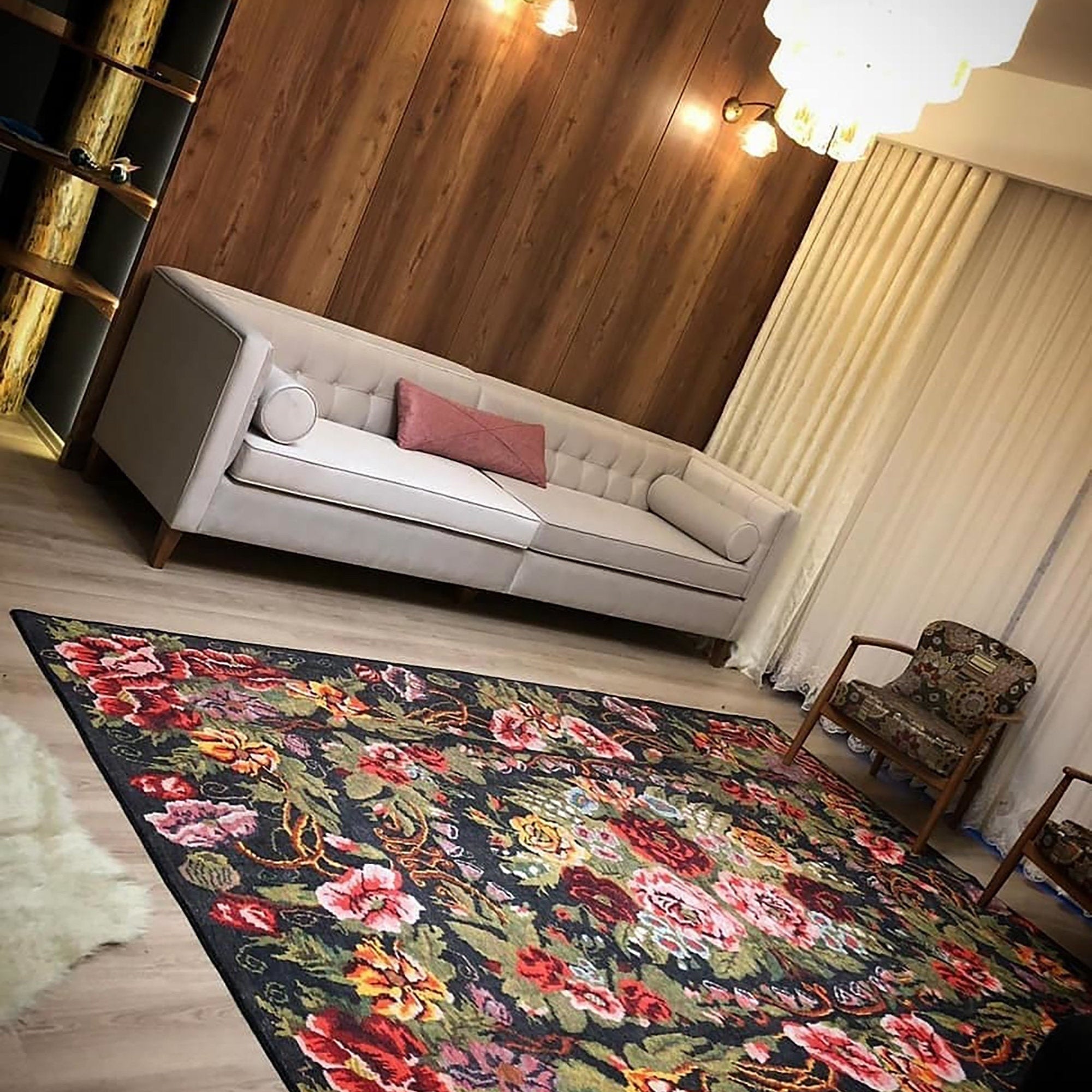 Gul Turkish Floral Red Pink Green Rug