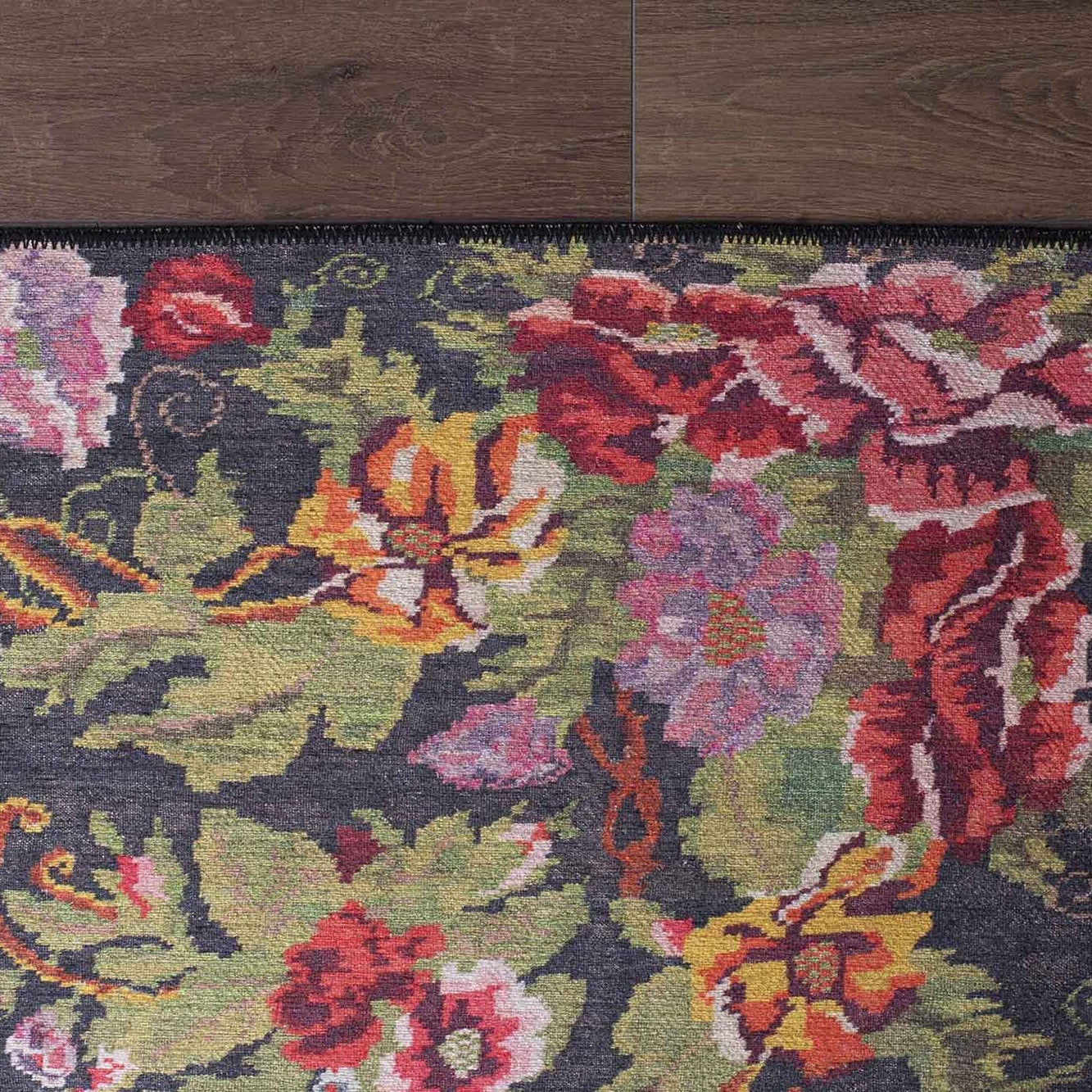 Gul Turkish Floral Red Pink Green Rug