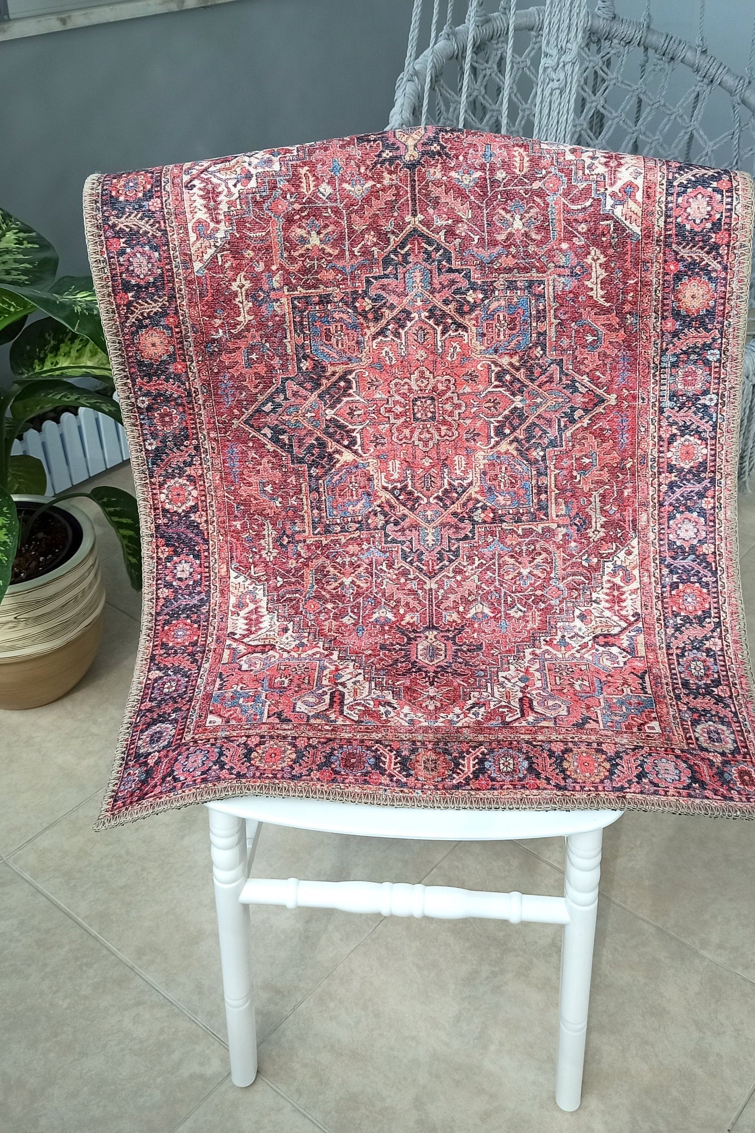 Hana Rug Persian Central Medallion Burgundy Claret Red Pink Rug