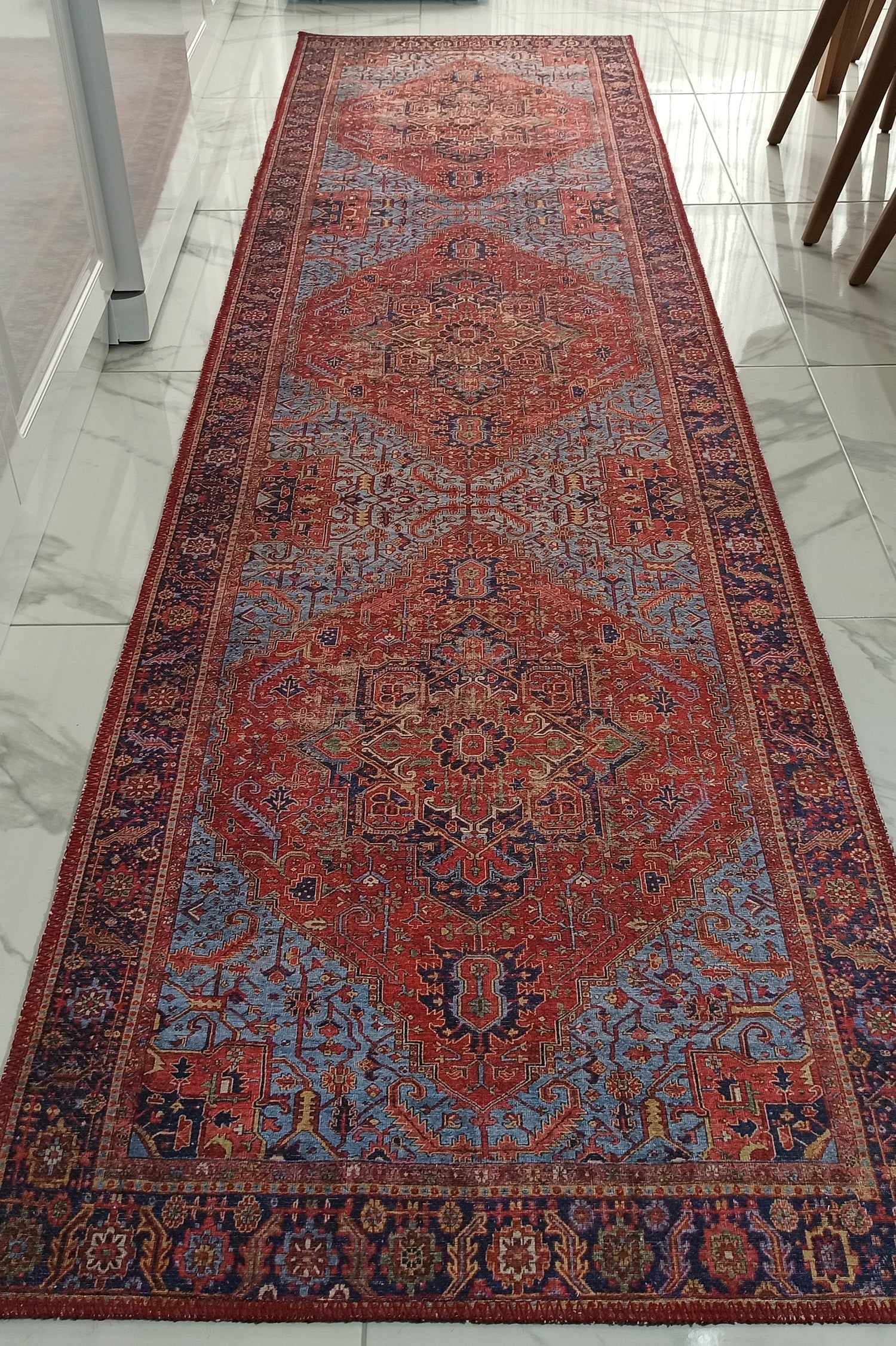 Handa Rug Oriental Light & Navy Blue & Red Rug