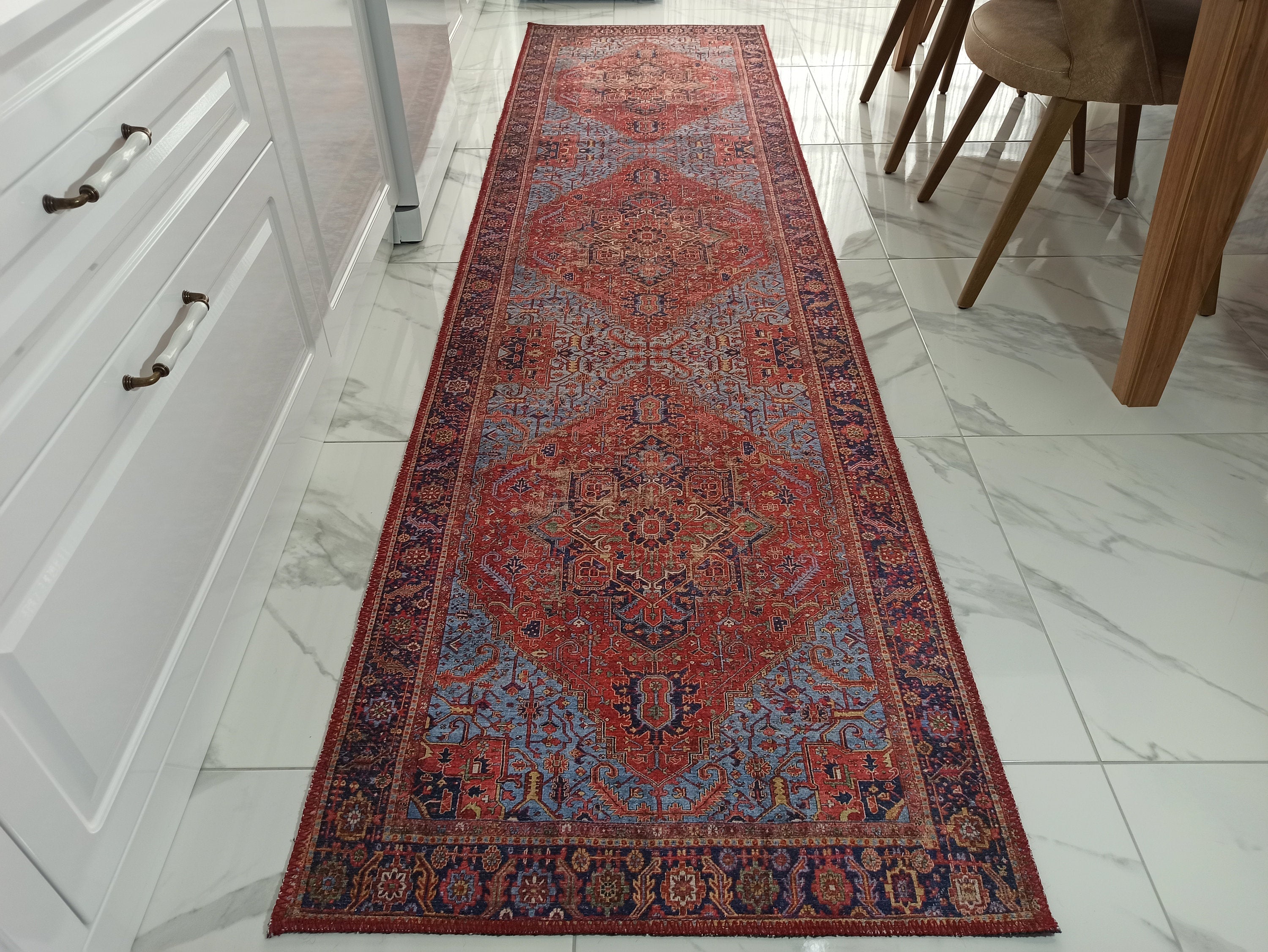 Handa Rug Oriental Light & Navy Blue & Red Rug