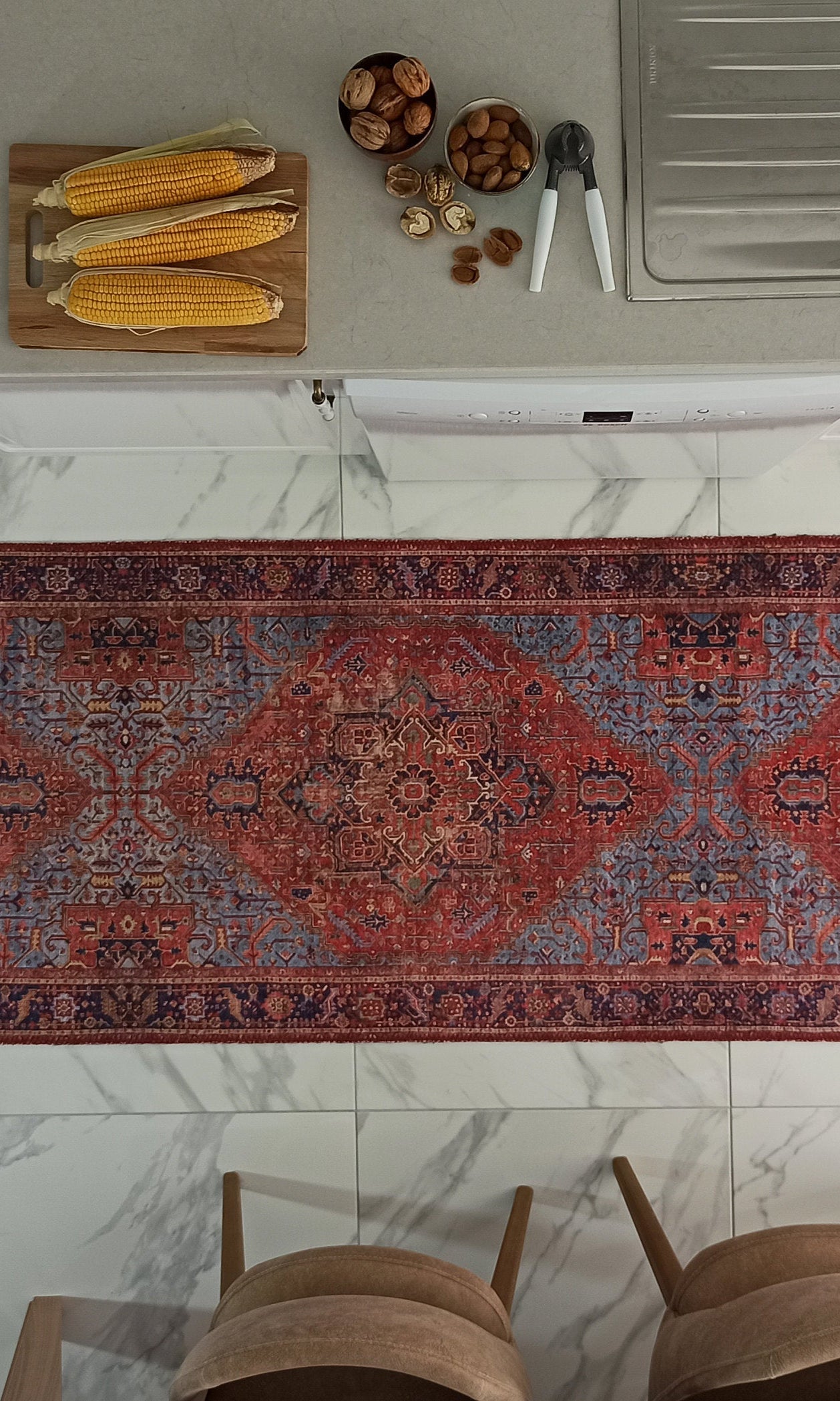 Handa Rug Oriental Light & Navy Blue & Red Rug