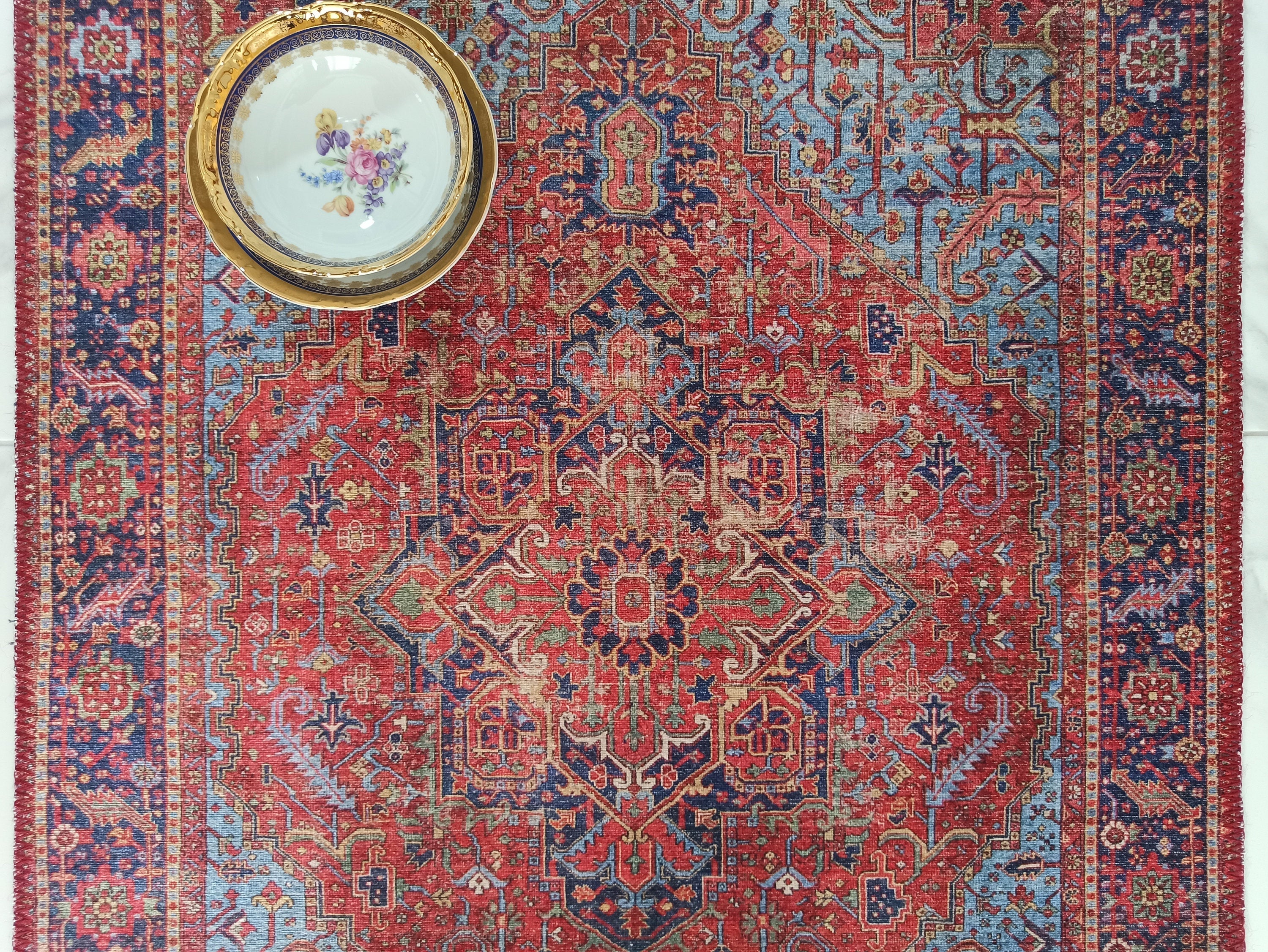Handa Rug Oriental Light & Navy Blue & Red Rug