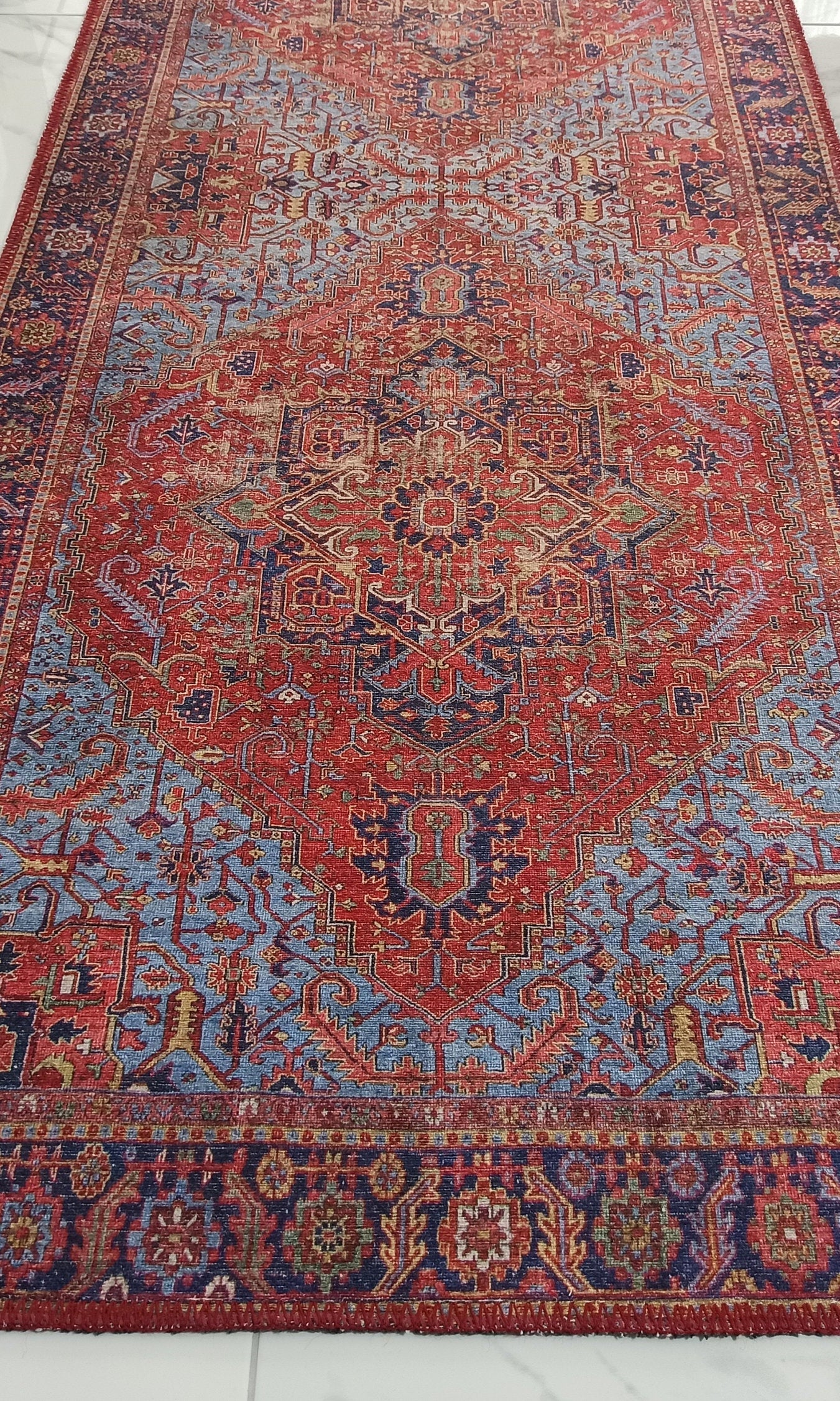Handa Rug Oriental Light & Navy Blue & Red Rug