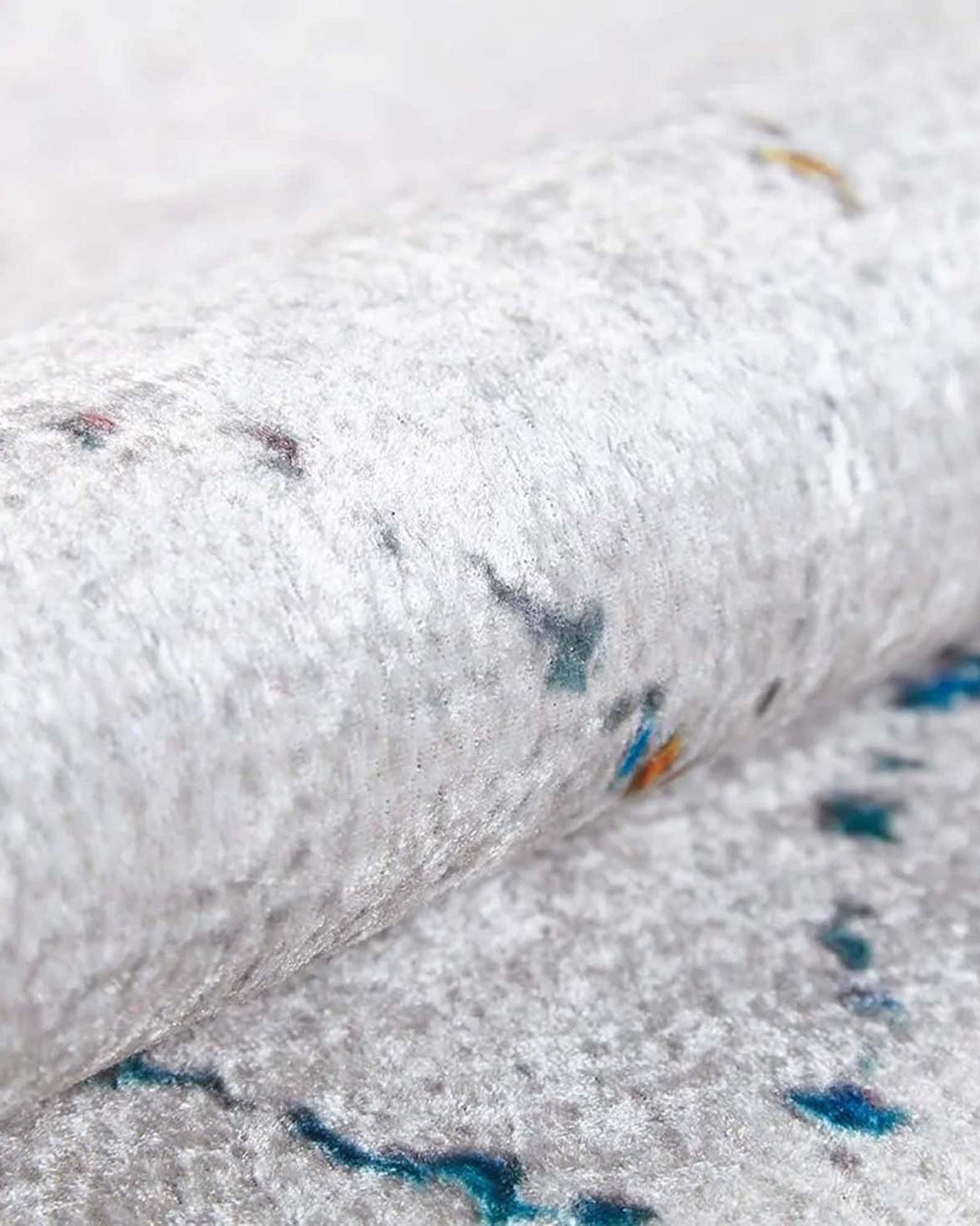 Hniya Moroccan Trellis White Rug