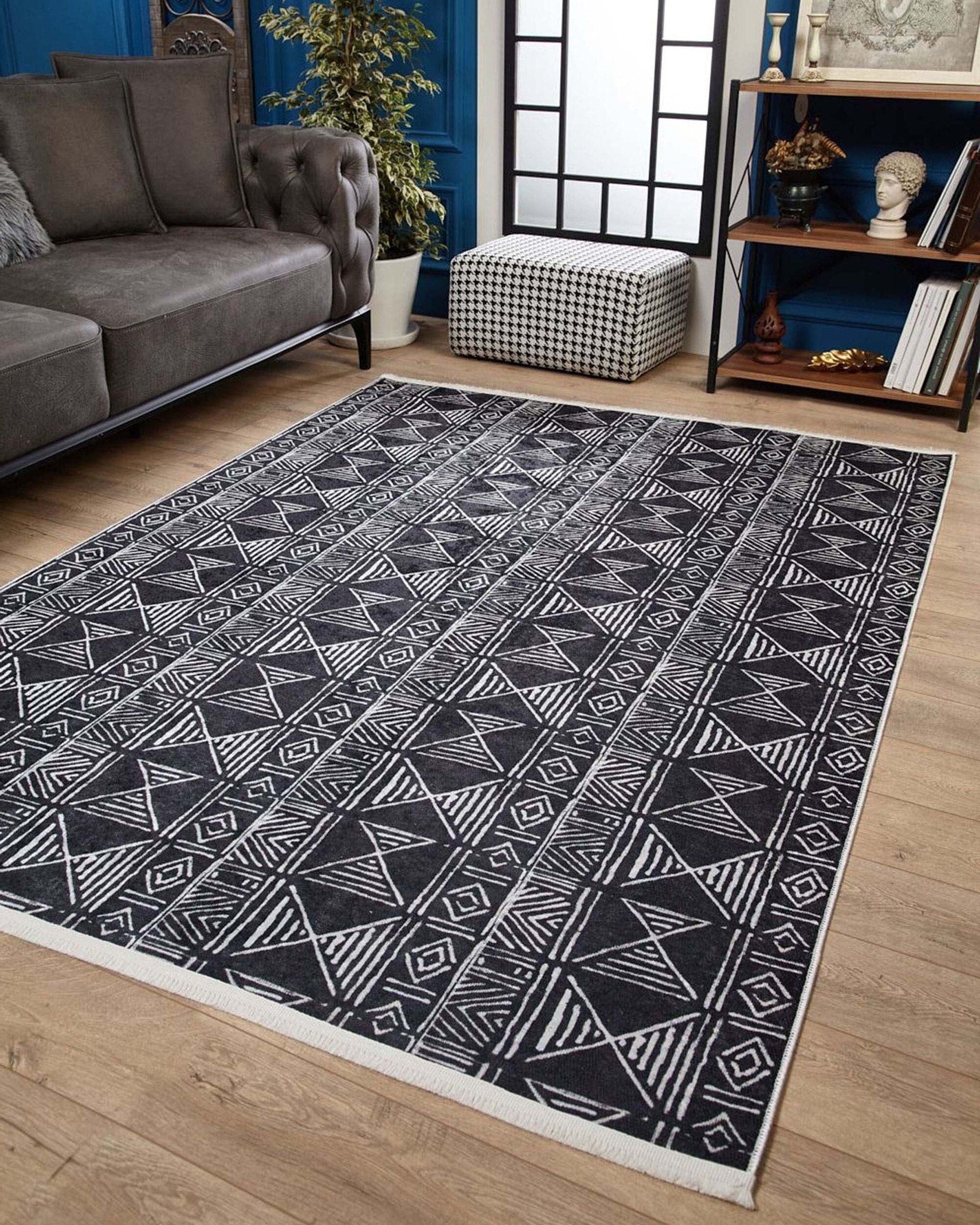 Hoda Geometric Turkish Neutral Gray Black Rug