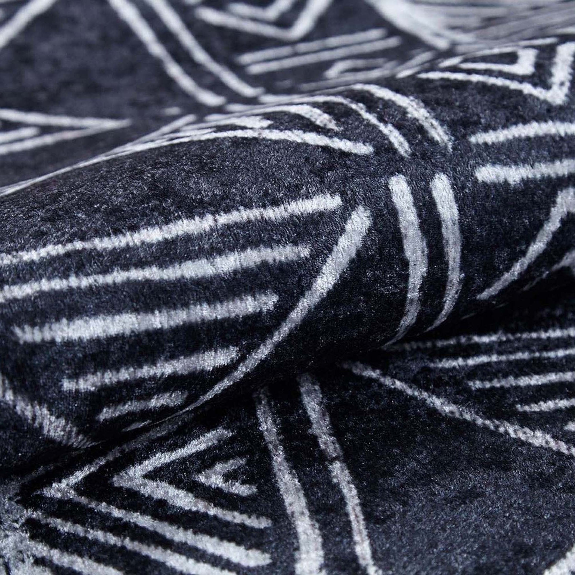 Hoda Geometric Turkish Neutral Gray Black Rug