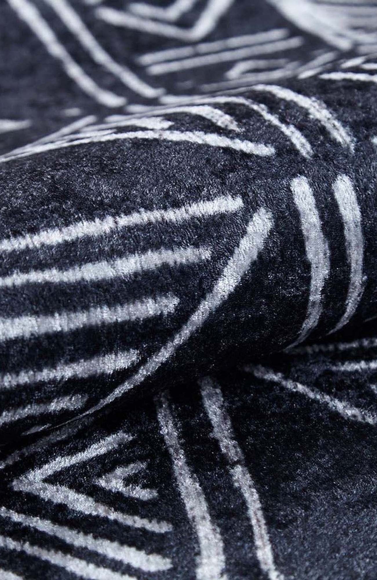 Hoda Geometric Turkish Neutral Gray Black Rug