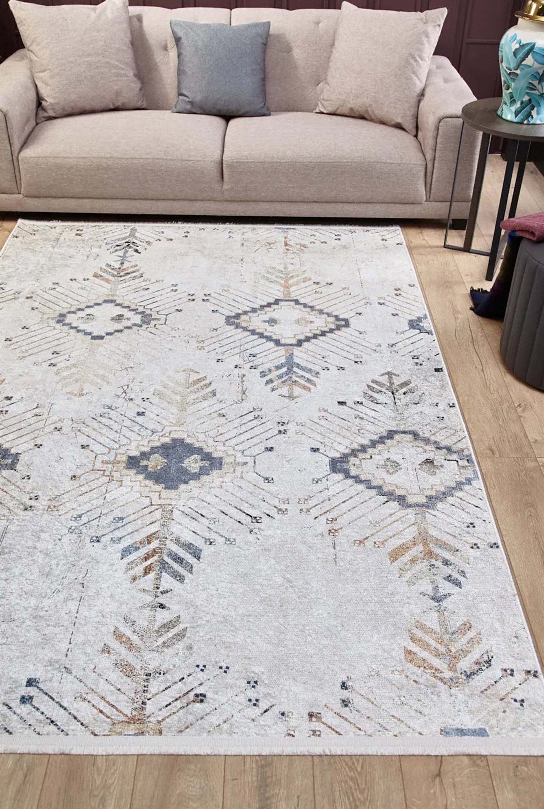 Hoyam Turkish Beige Kilim Flatweave Rug
