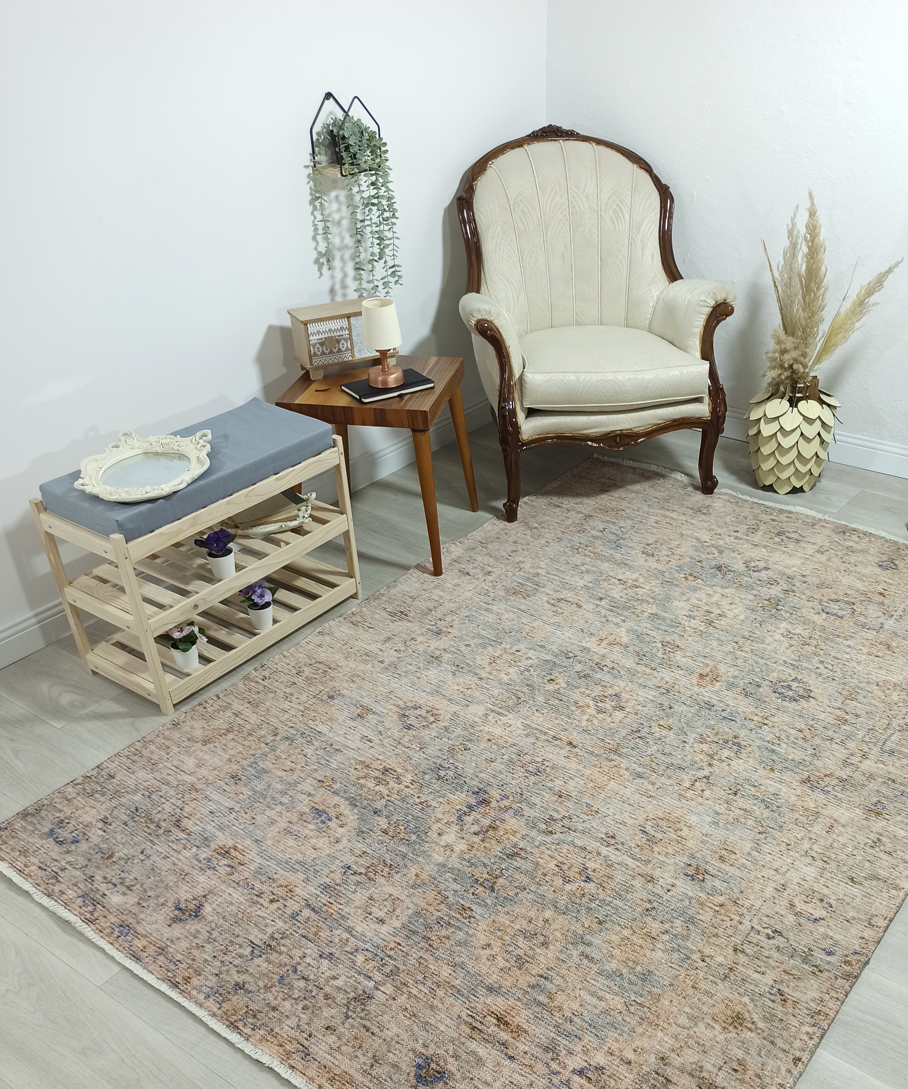 Lubna Turkish Vintage Style Beige-Blush Rug