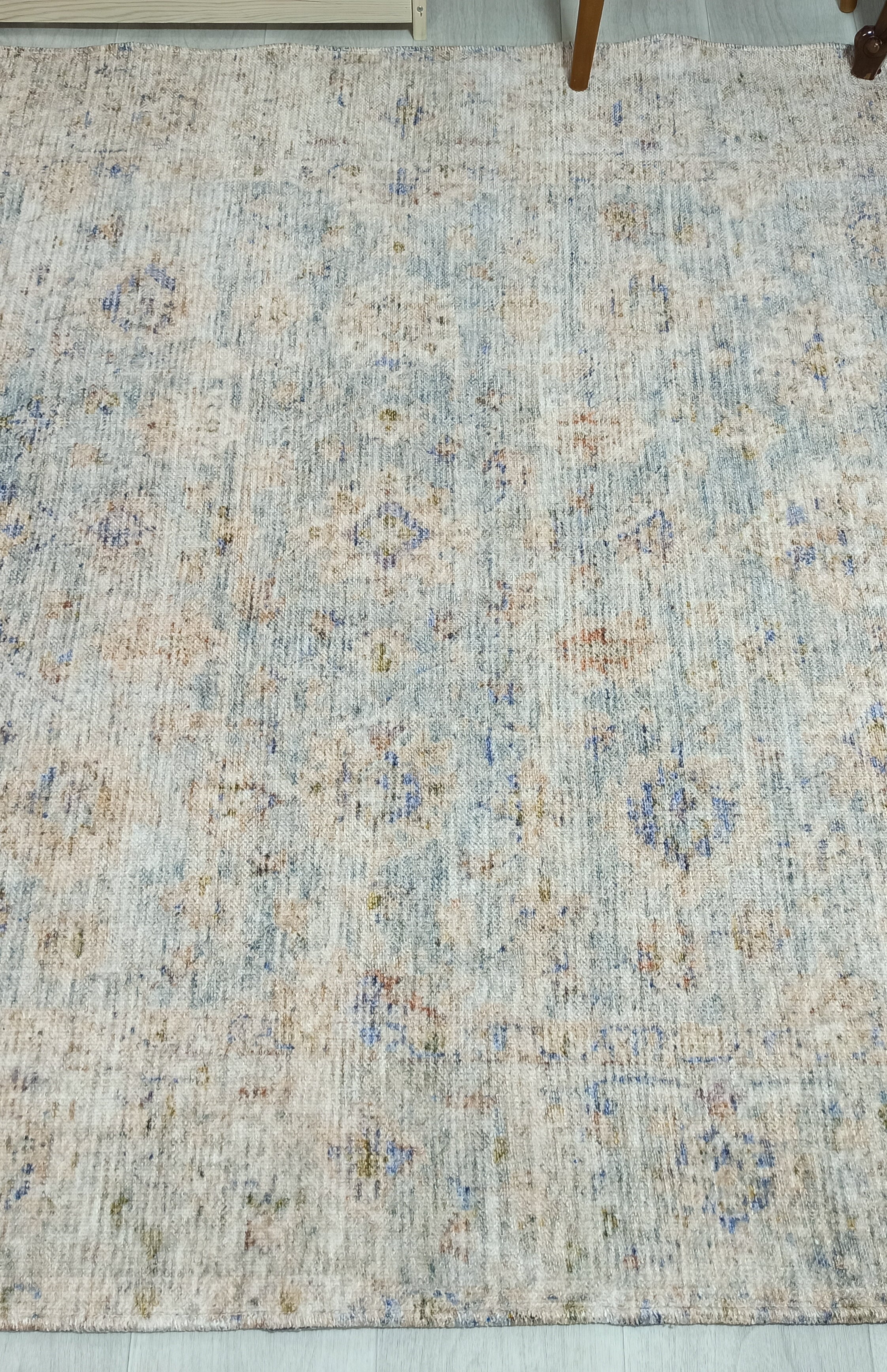 Lubna Turkish Vintage Style Beige-Blush Rug